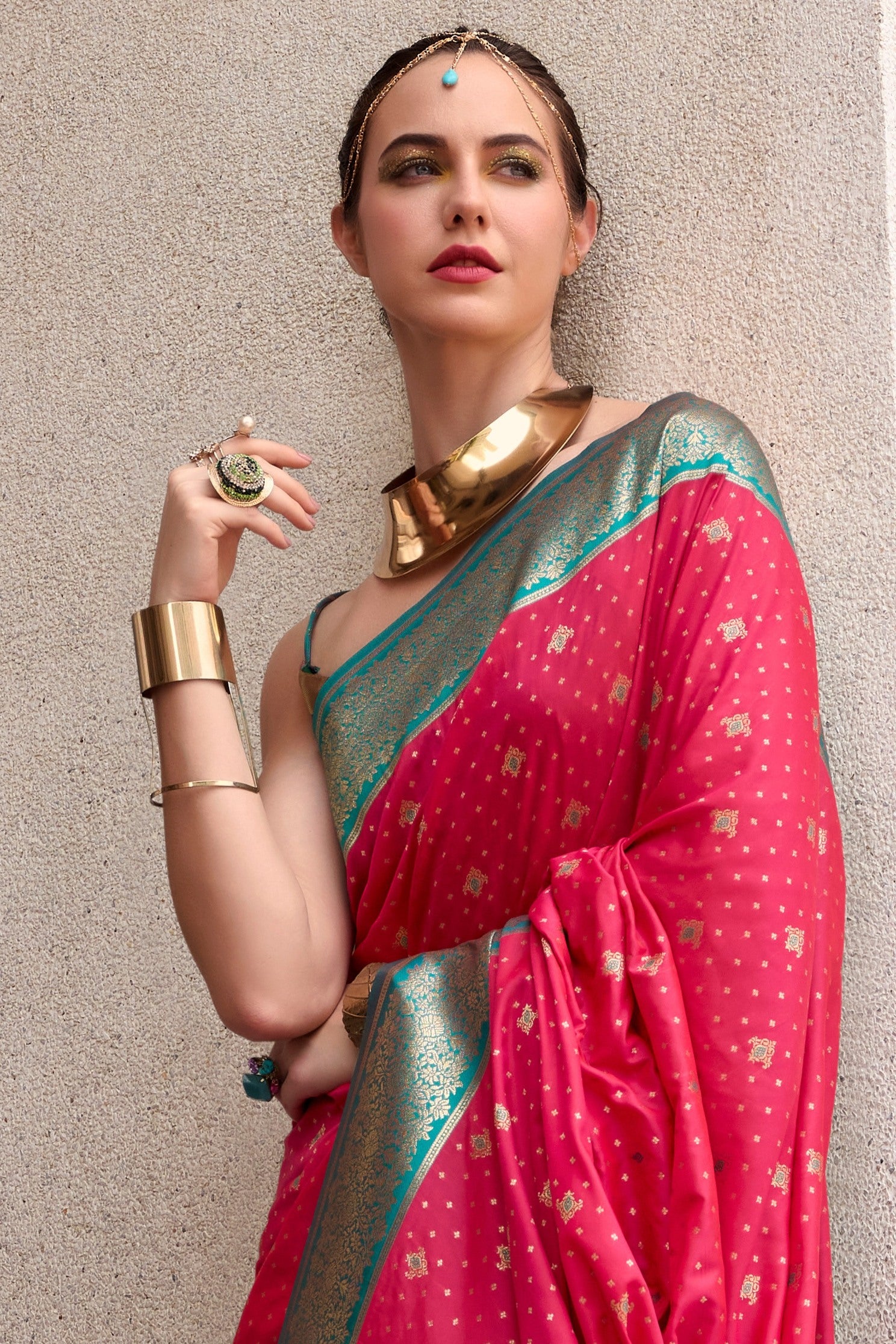 Buy MySilkLove Faded Cherry Pink Zari Woven Banarasi Soft Silk Saree Online