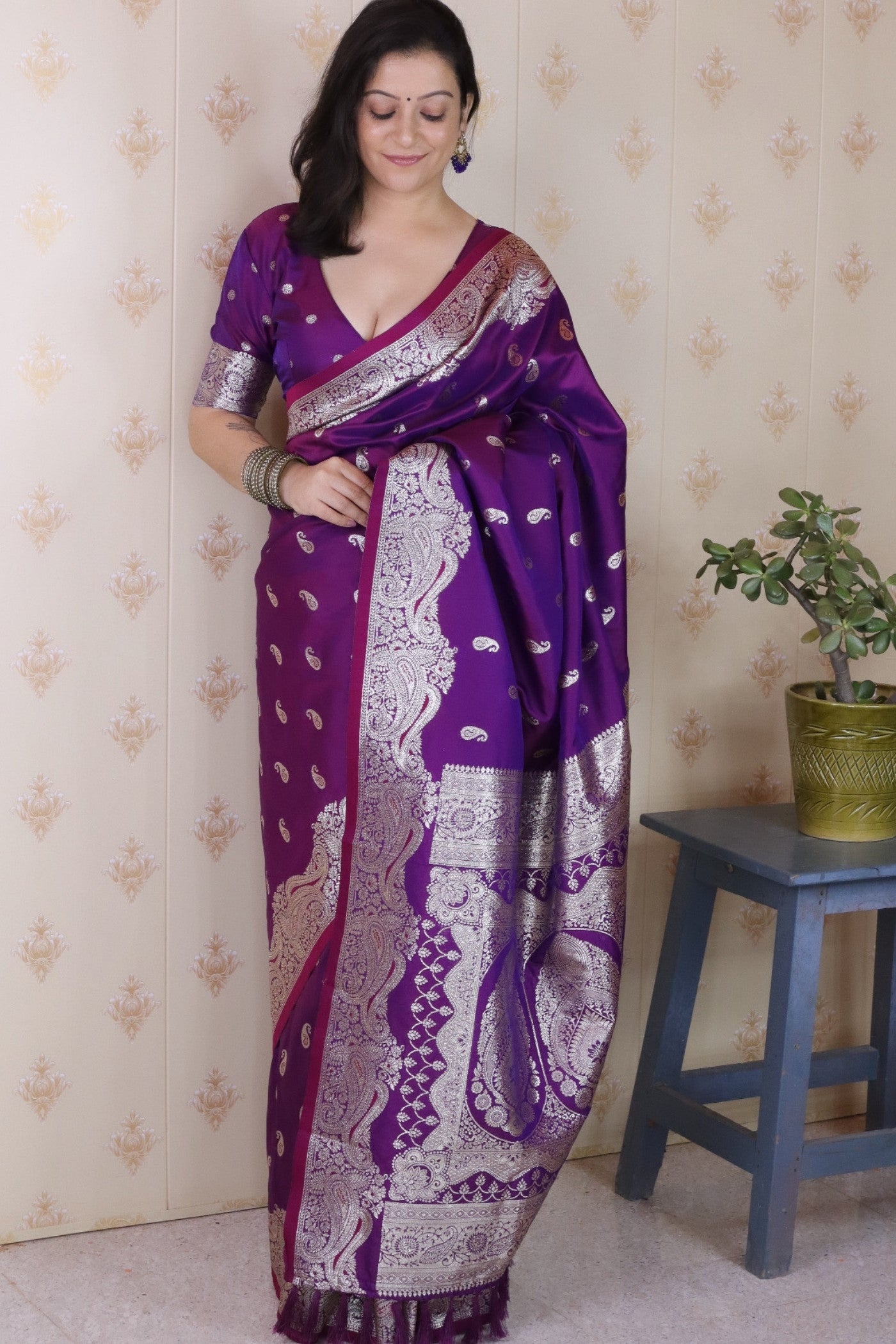 Buy MySilkLove Grape Purple Banarasi Handloom Saree Online