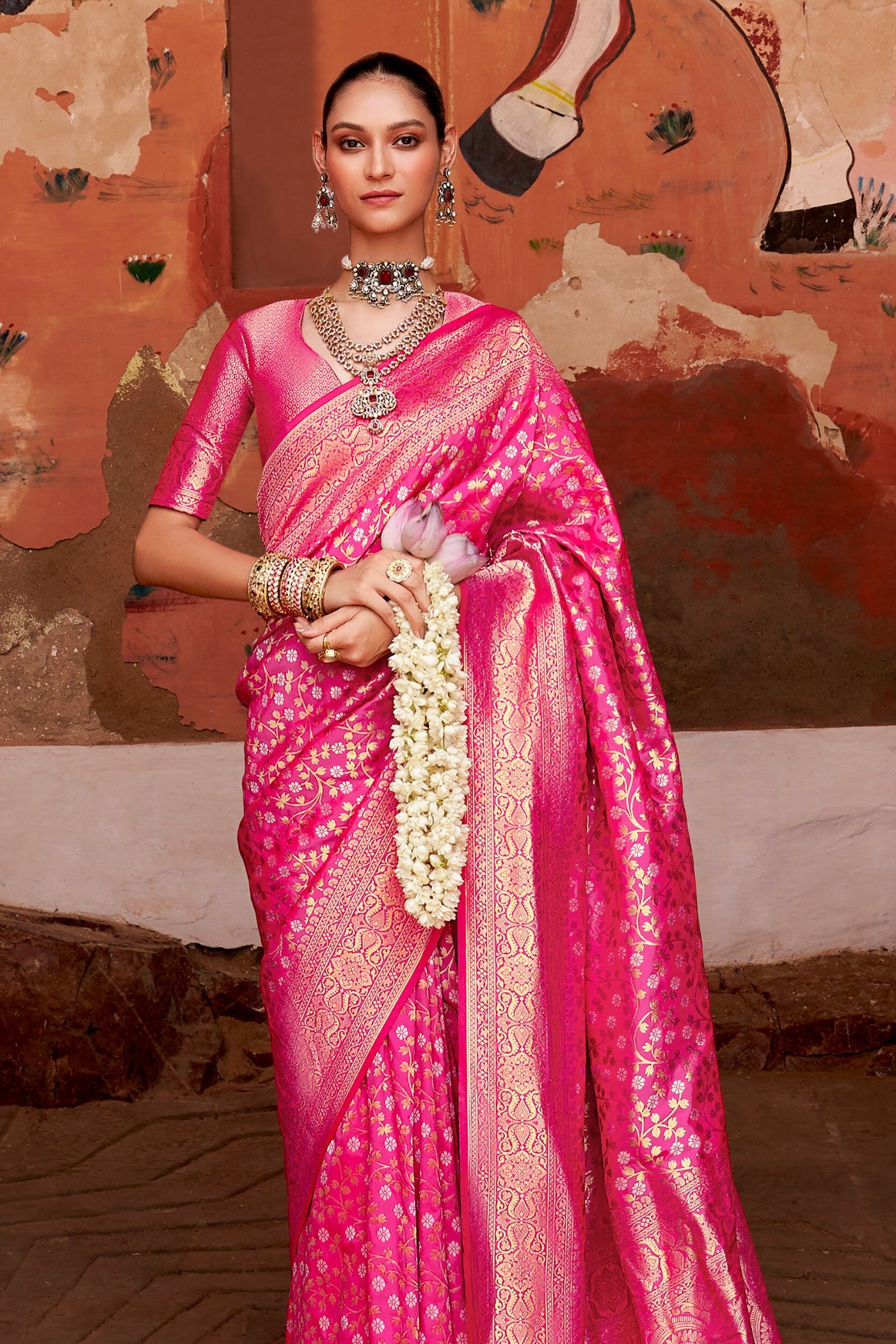 Buy MySilkLove Cabaret Pink Woven Banarasi Saree Online