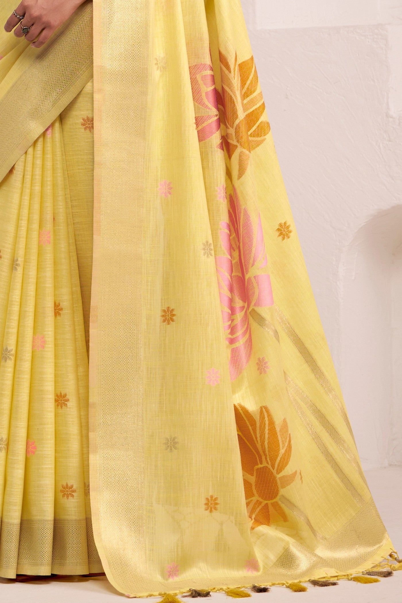 Buy MySilkLove Bronze Yellow Woven Linen Saree Online
