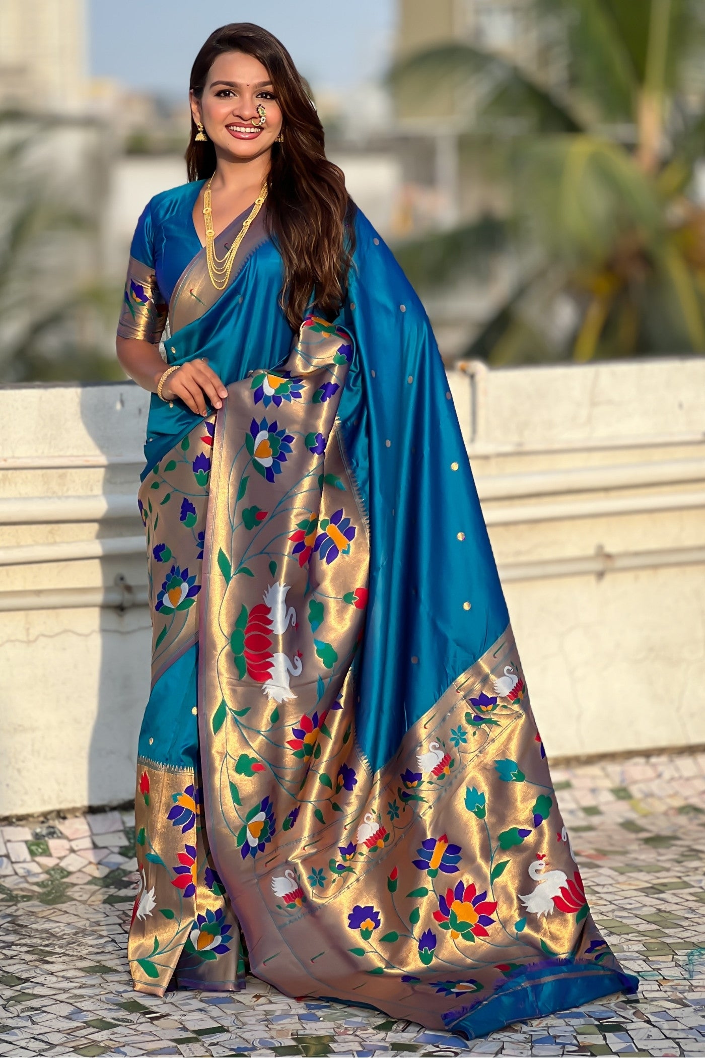 Buy MySilkLove Royal Blue Woven Paithani Saree Online