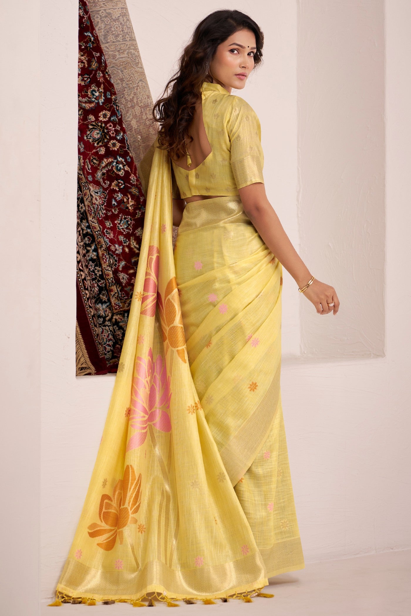 Buy MySilkLove Bronze Yellow Woven Linen Saree Online