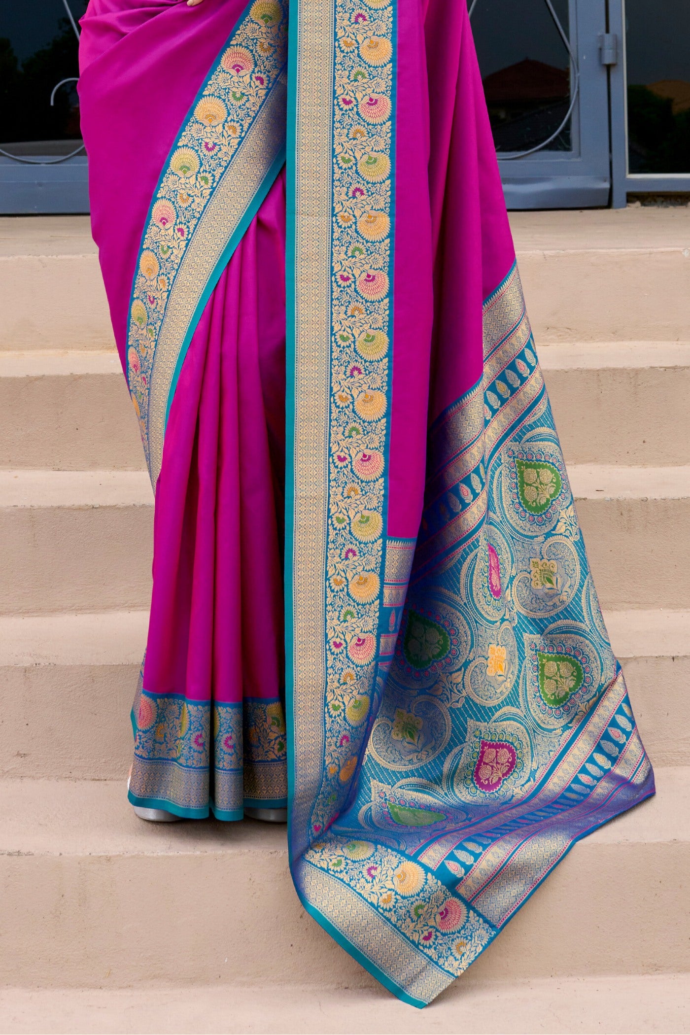 Buy MySilkLove Royal Heath Purple Woven Banarasi Soft Silk Saree Online