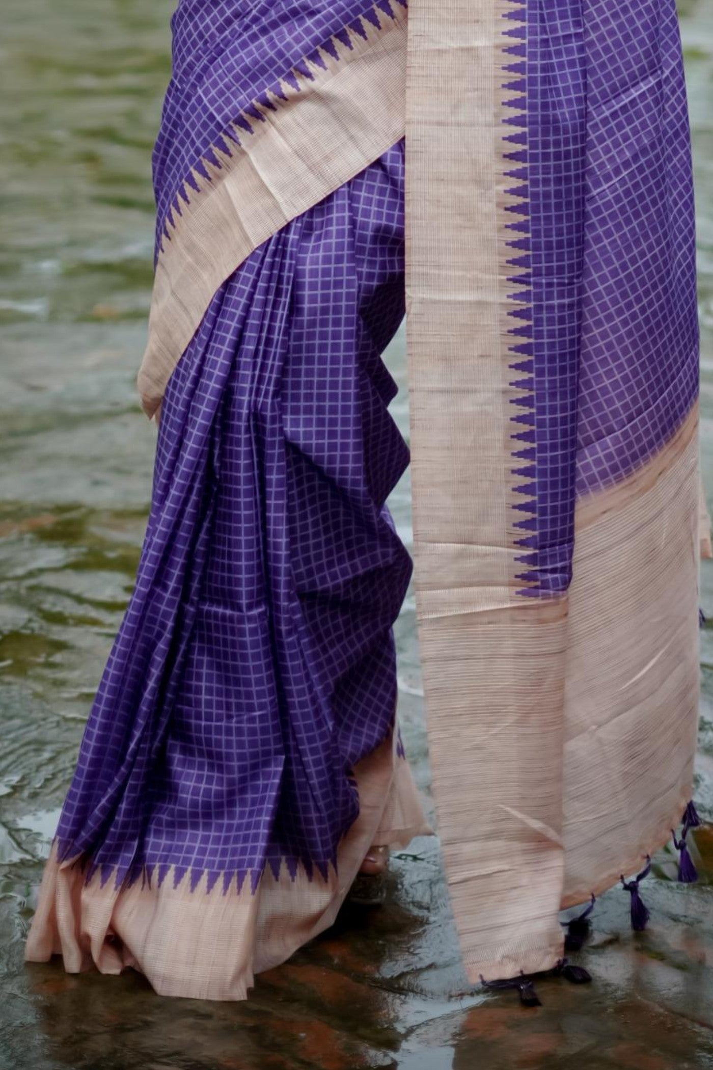 Buy MySilkLove Cyber Grape Purple Printed Raw Silk Saree Online