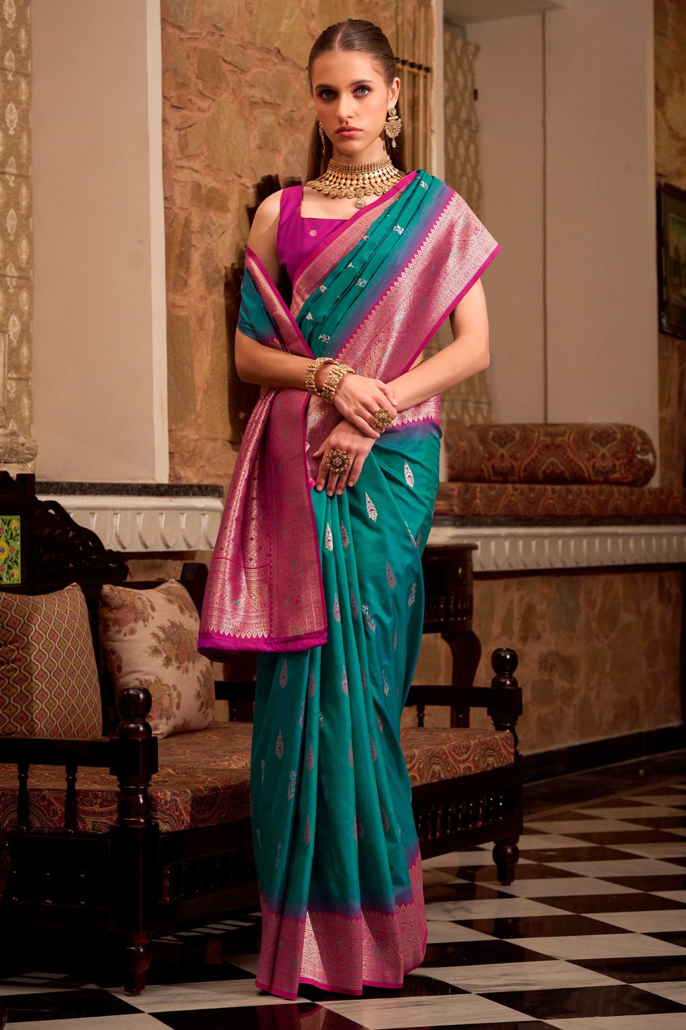 Buy MySilkLove Lincoln Green Woven Banarsi Saree Online