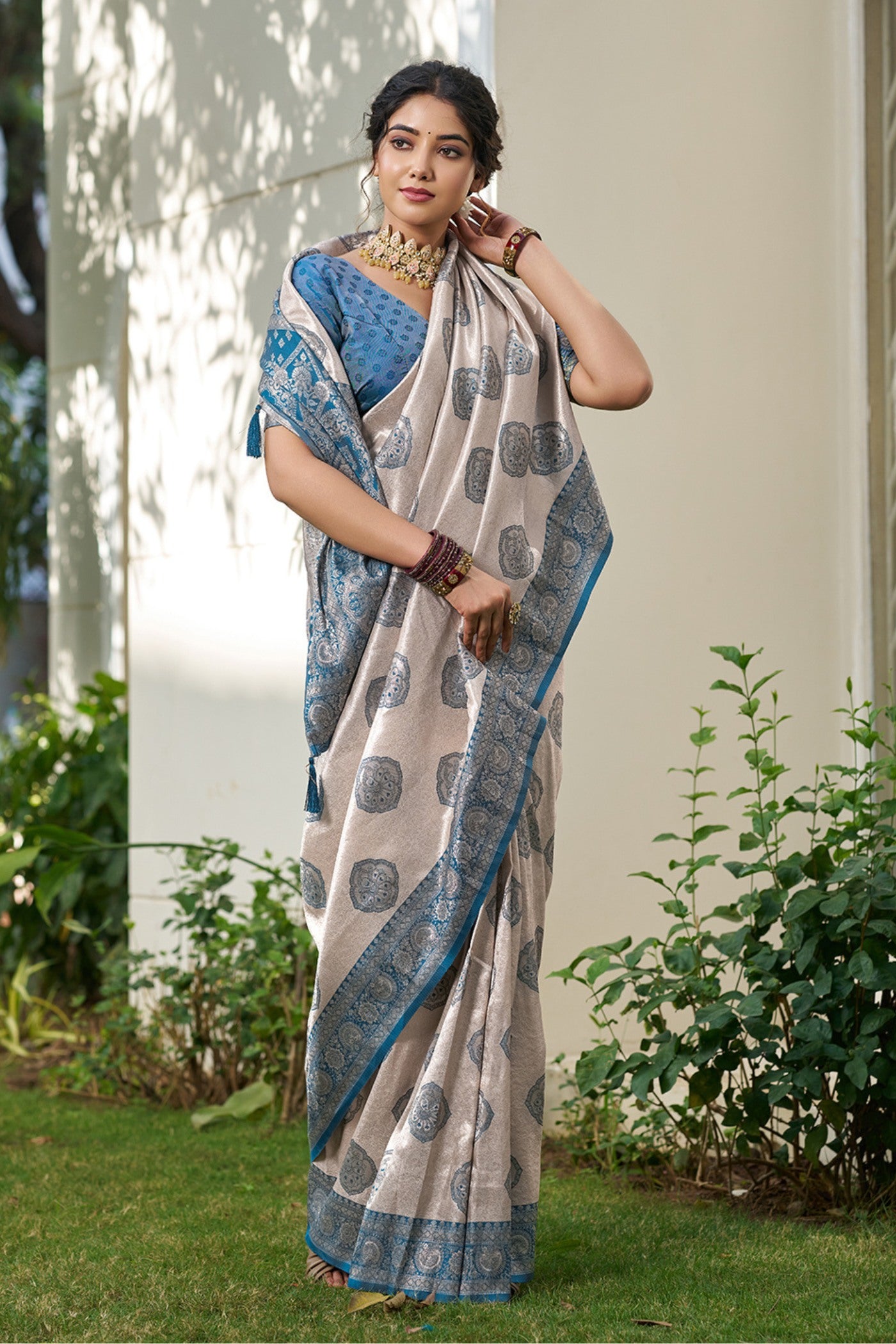 Buy MySilkLove Oyster Cream and Blue Woven Banarasi Saree Online