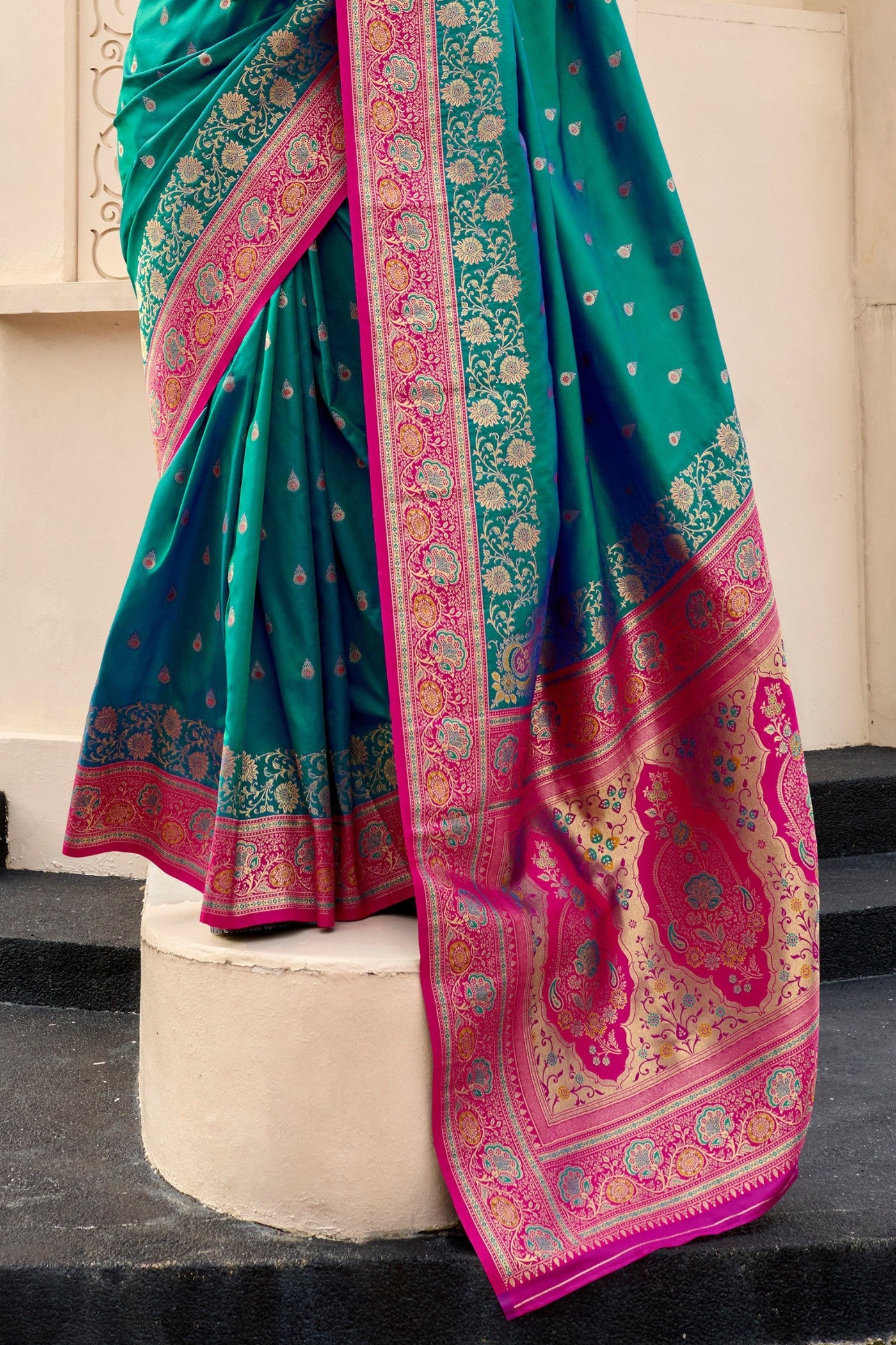 Buy MySilkLove Greenish Cyan Woven Banarasi Saree Online