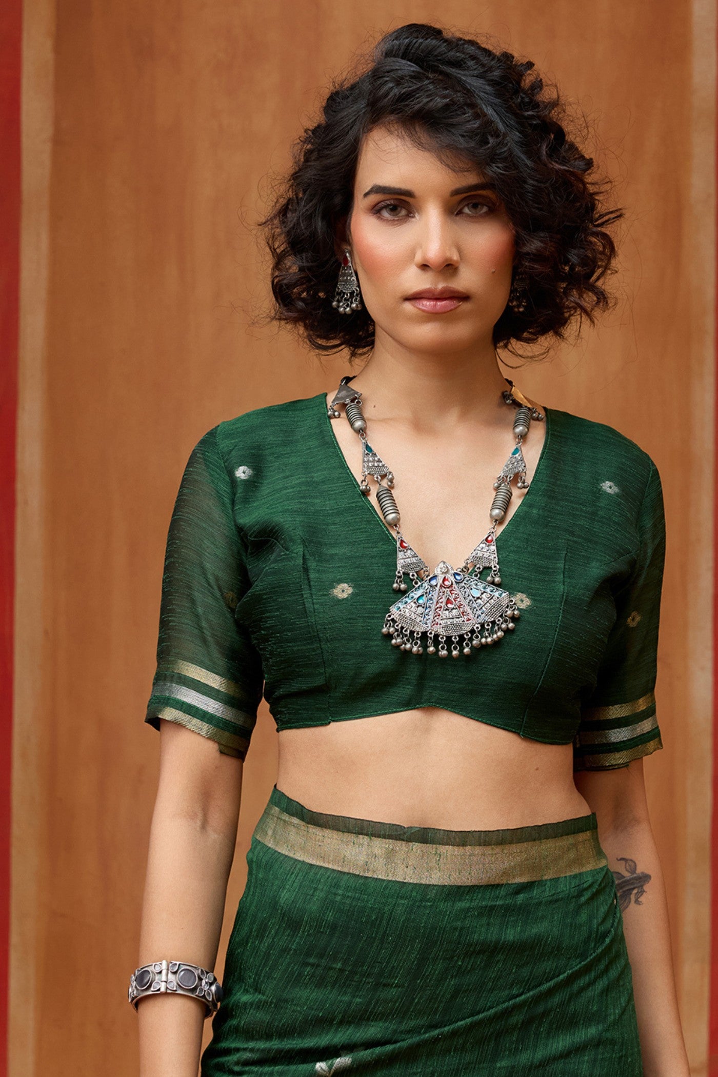 Buy MySilkLove Dark Green Handloom Munga Cotton Saree Online