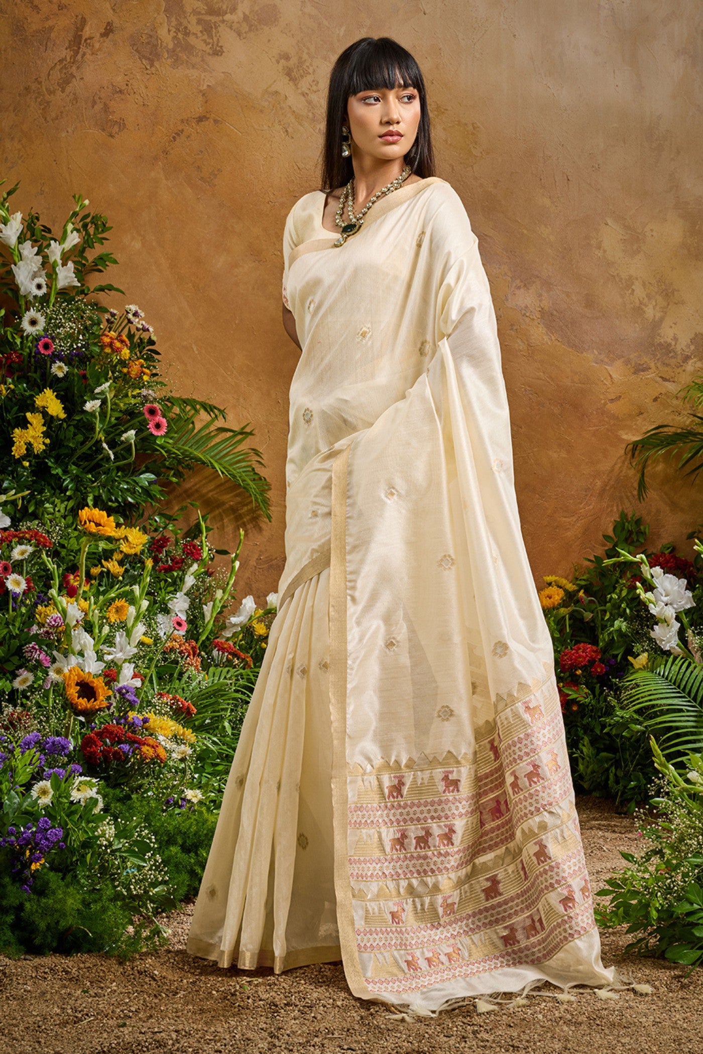 Buy MySilkLove Pearl White Tussar Handloom Silk Saree Online