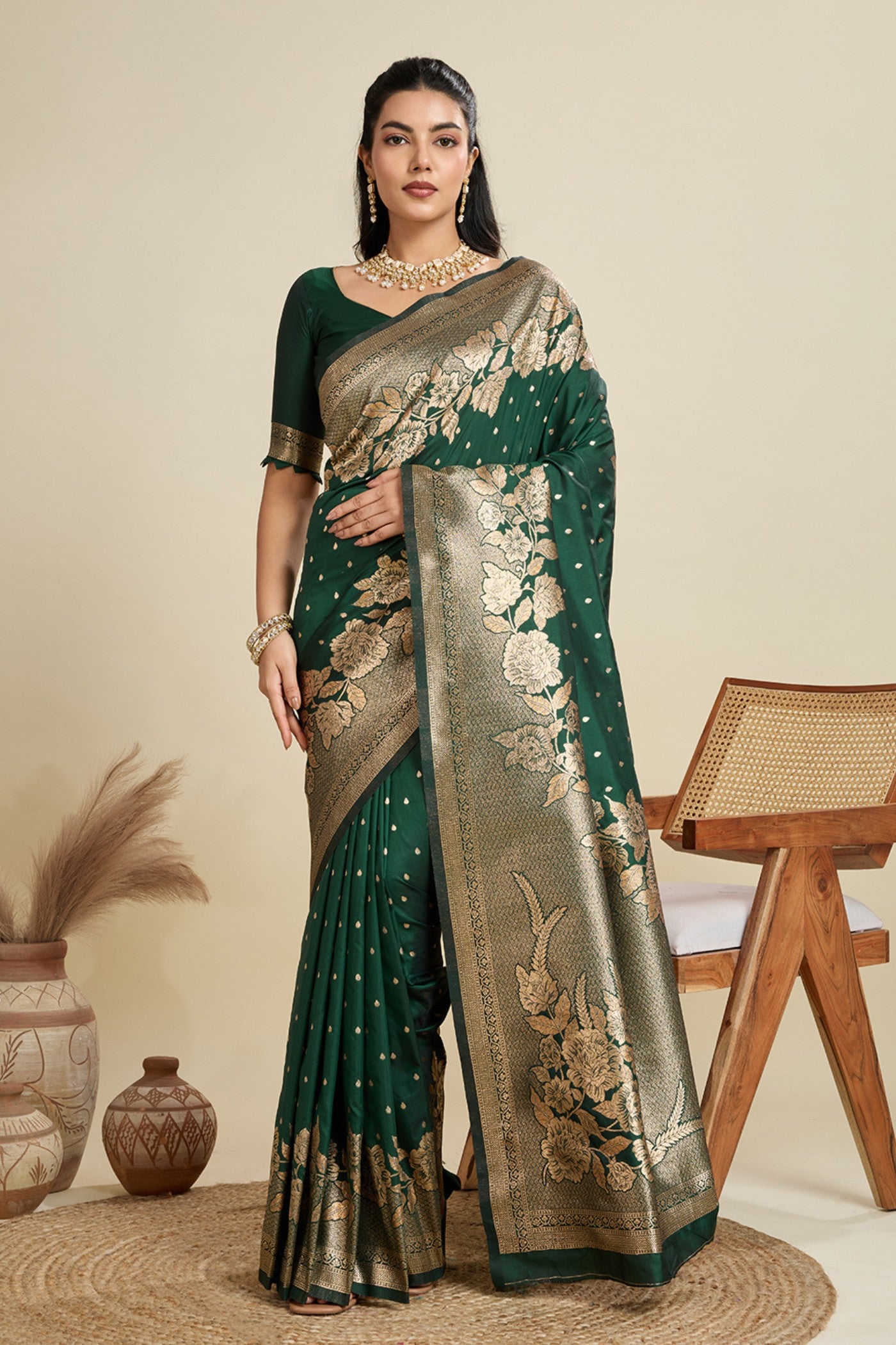 Buy MySilkLove Limerick Green Zari Woven Soft Kanjivaram Saree Online