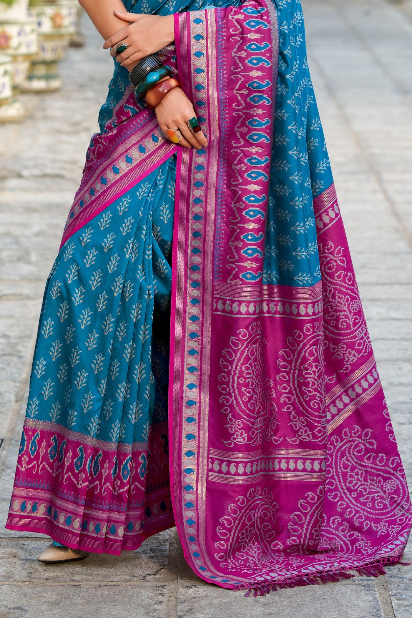 Buy MySilkLove Orient Blue Woven Banarasi Saree Online