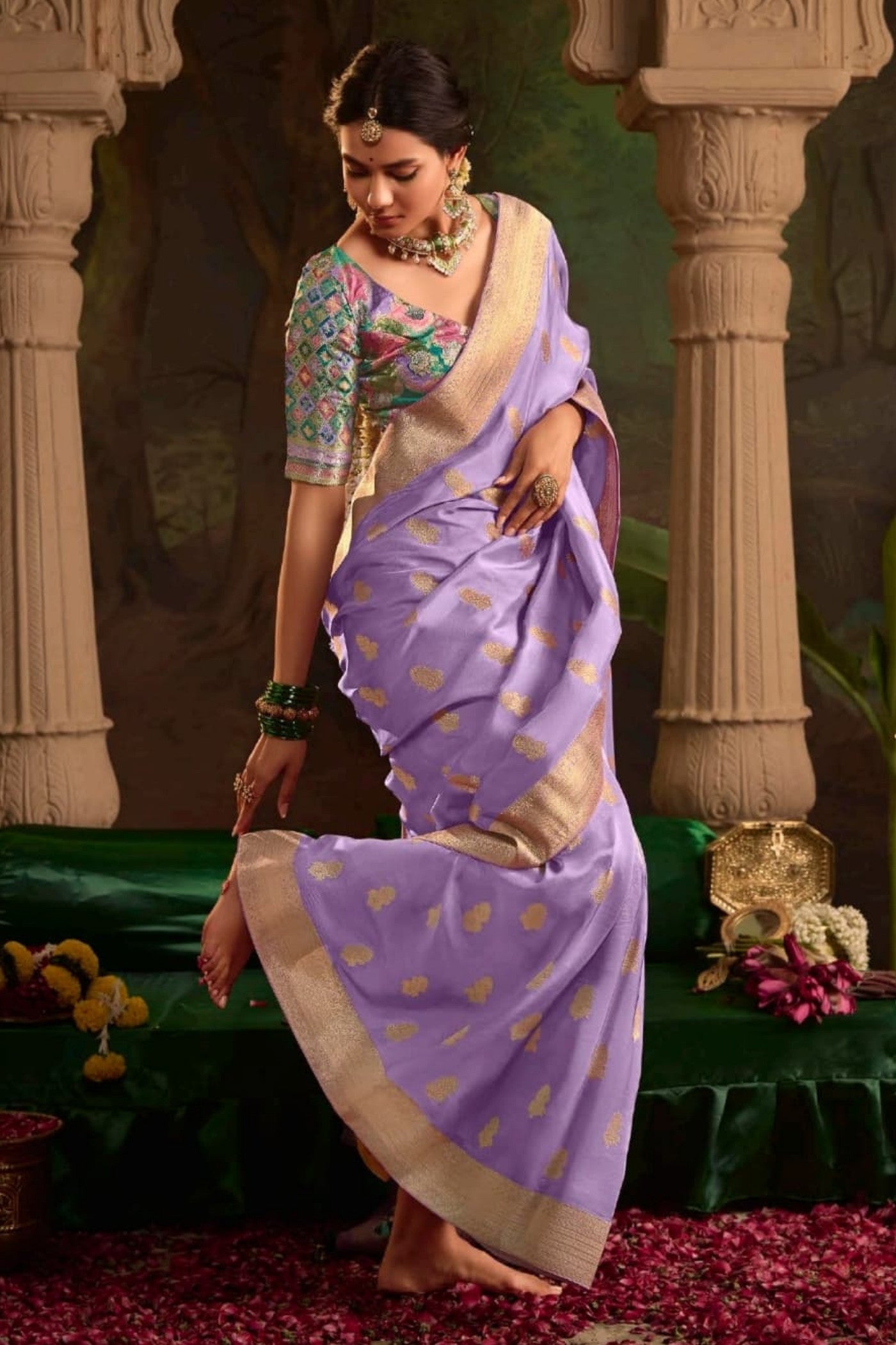 Buy MySilkLove Glossy Grape Purple Designer Banarasi Dola Silk Saree Online