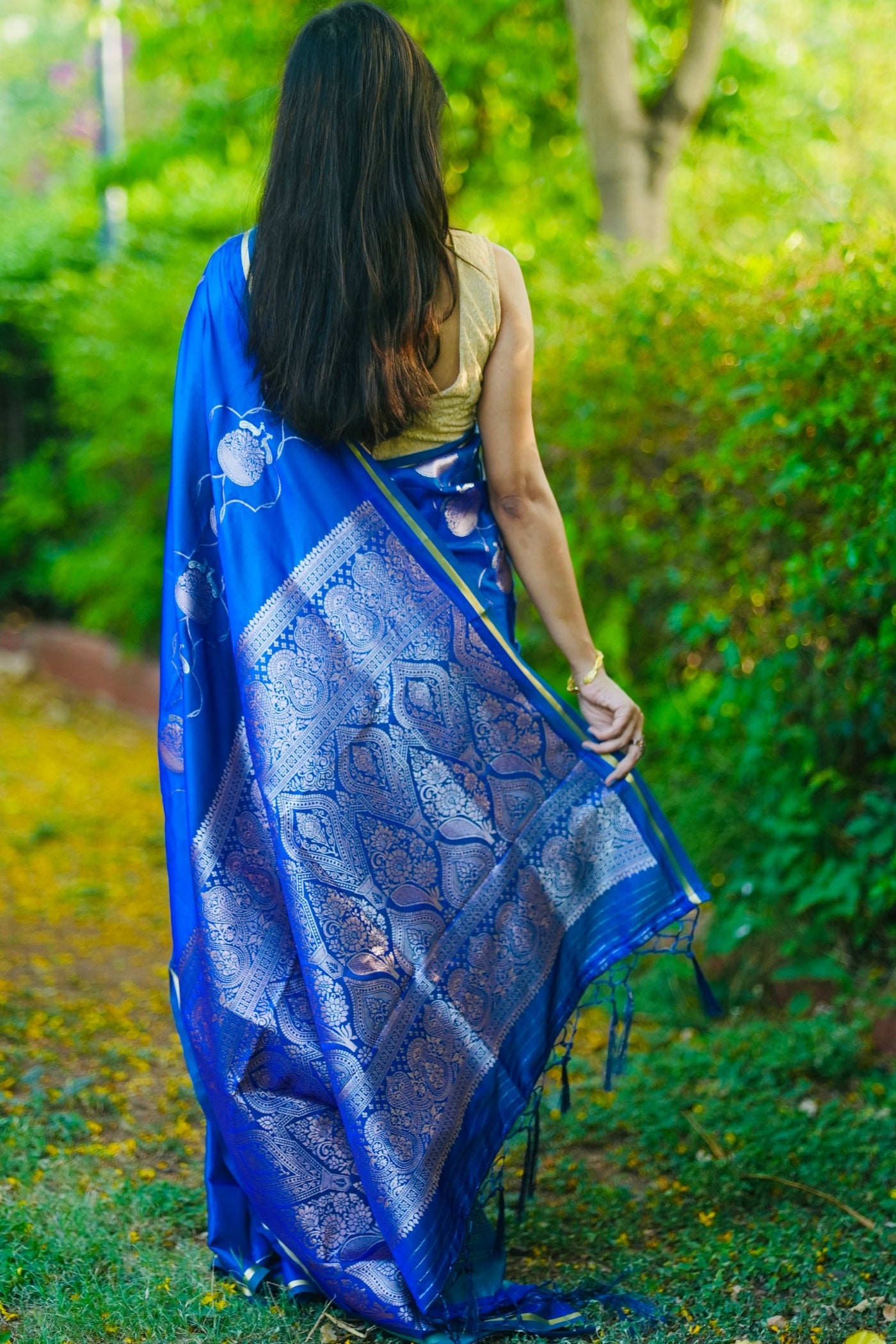 Buy MySilkLove Royal Blue Handloom Satin Silk Saree Online