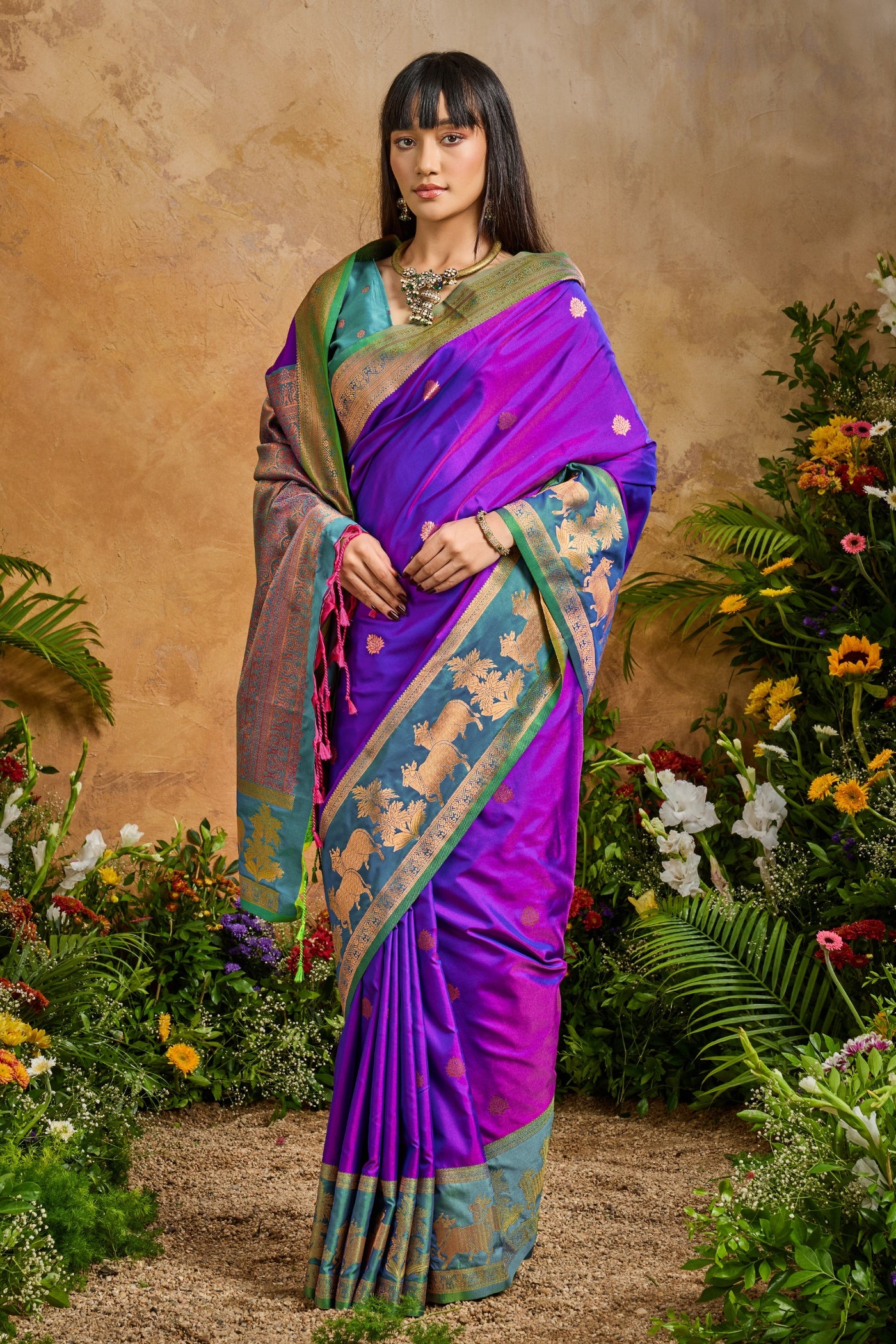 Buy MySilkLove Fuchsia Purple Banarasi Handloom Pichwai Saree Online