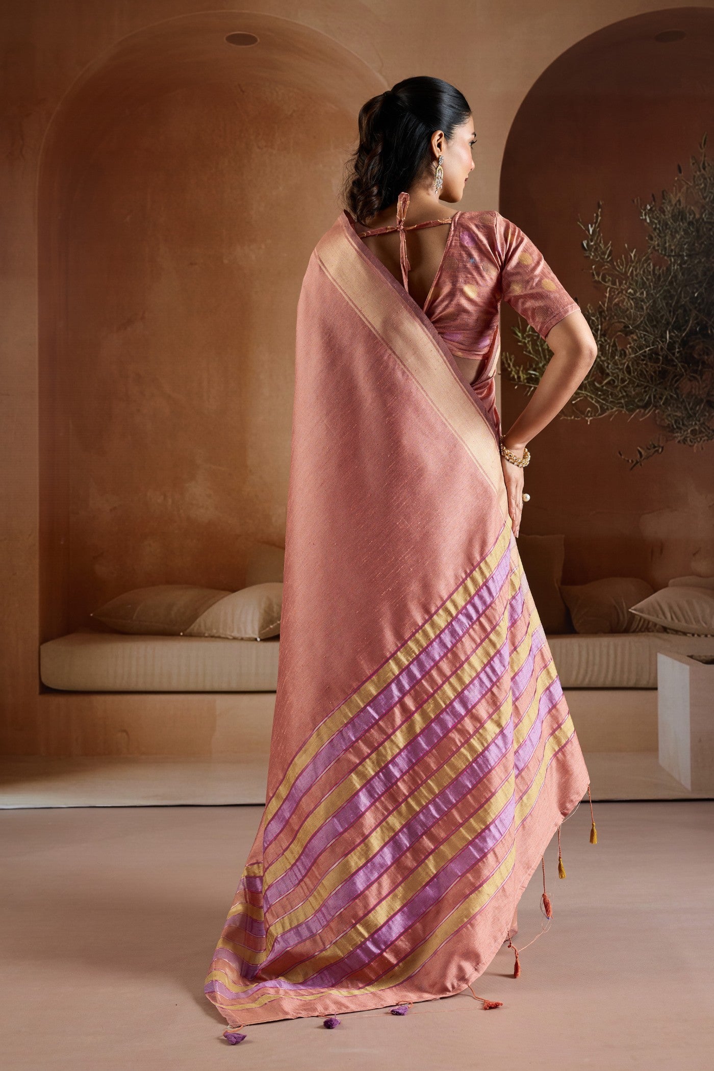 Buy MySilkLove Lilac Pink Handloom Bhagalpuri Saree Online