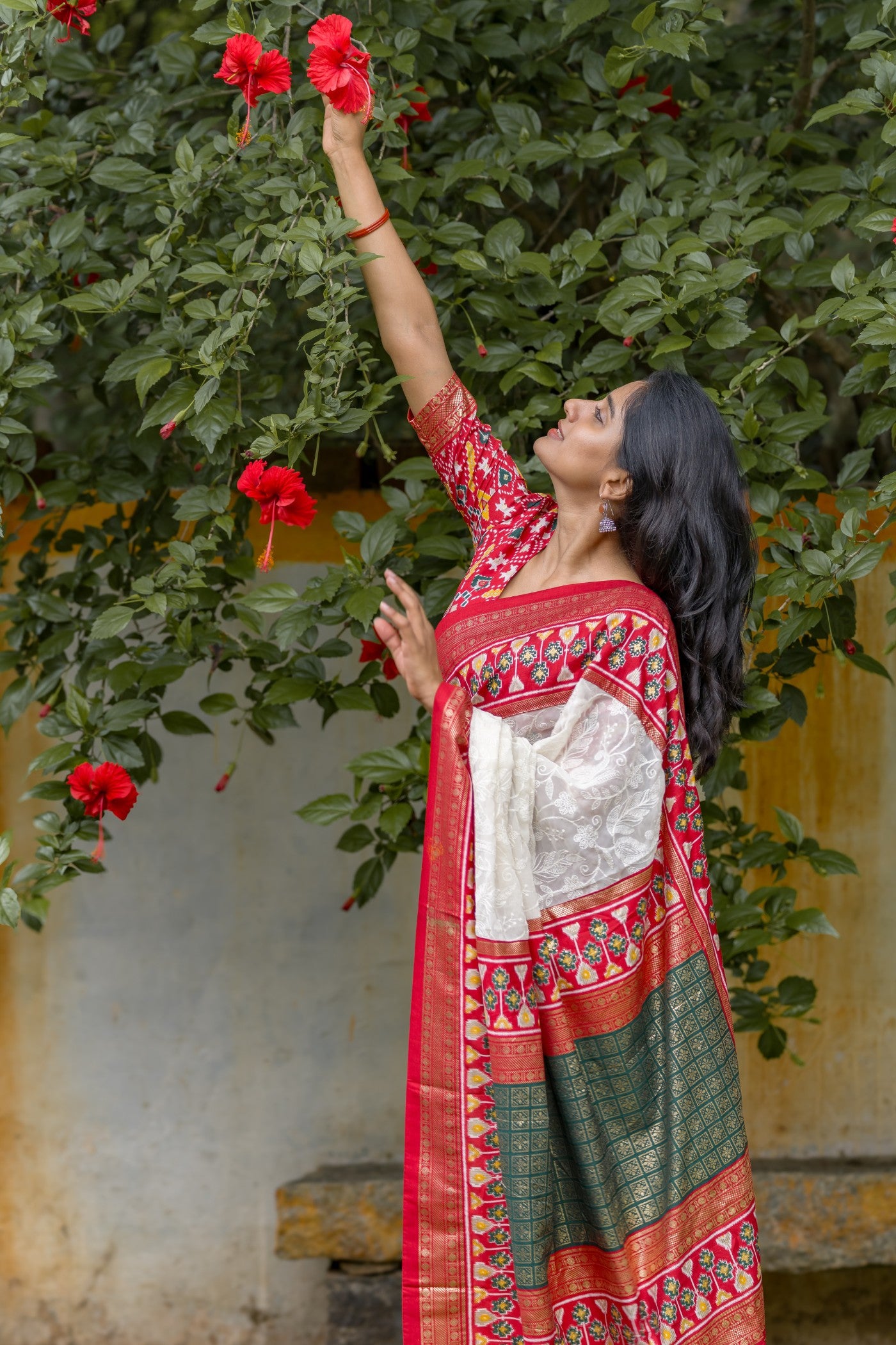 Buy MySilkLove Frost White Embroidery Chikankari Patola Handloom Saree Online