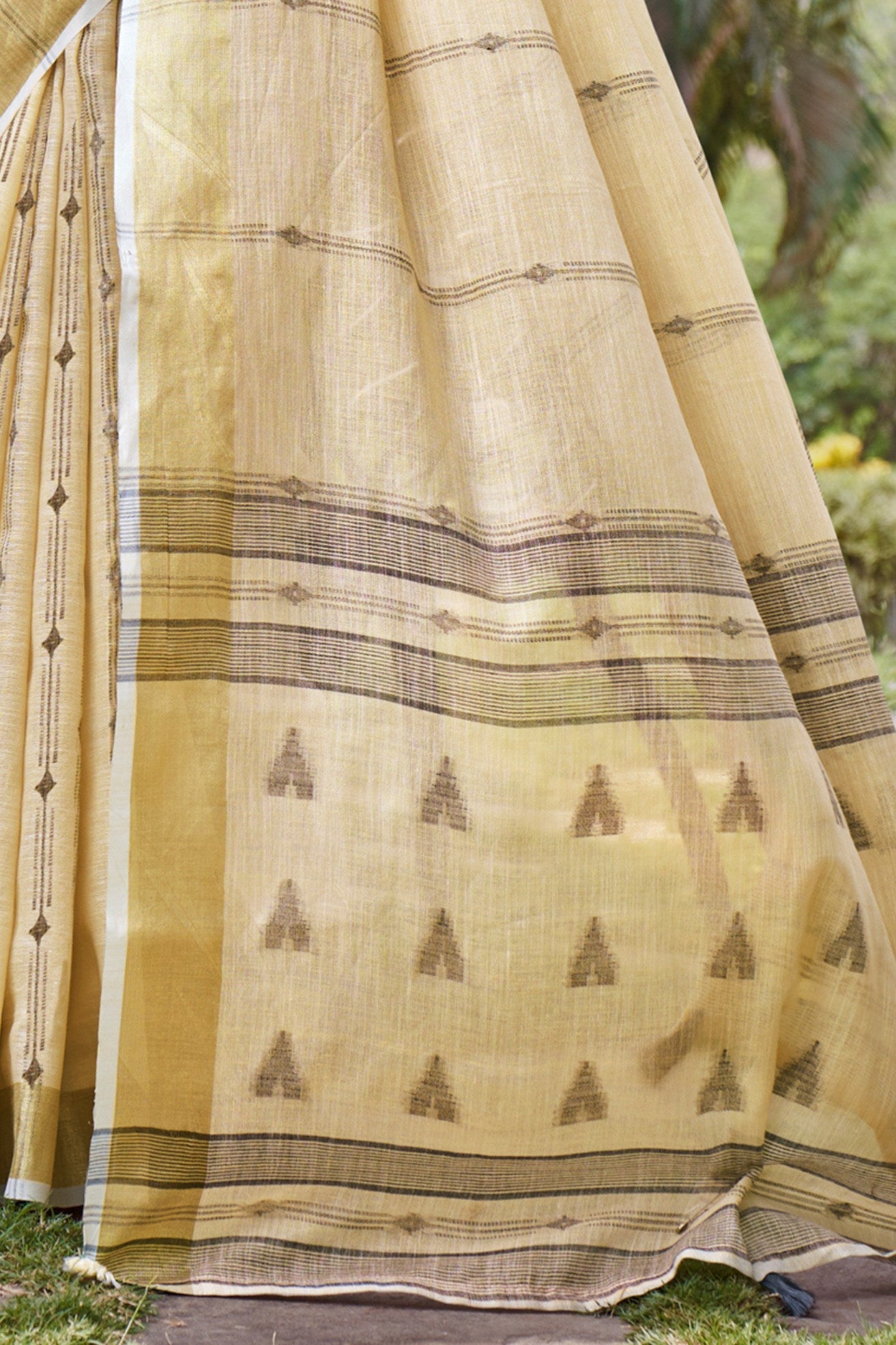 Buy MySilkLove Ivory White Cotton Silk Saree Online