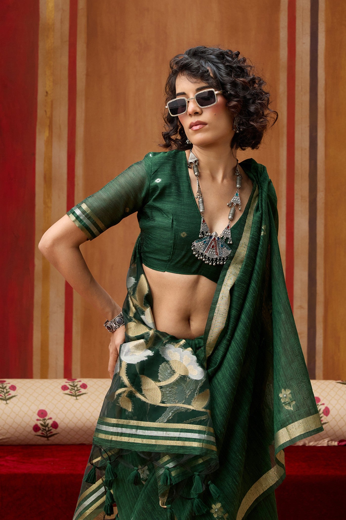 Buy MySilkLove Dark Green Handloom Munga Cotton Saree Online