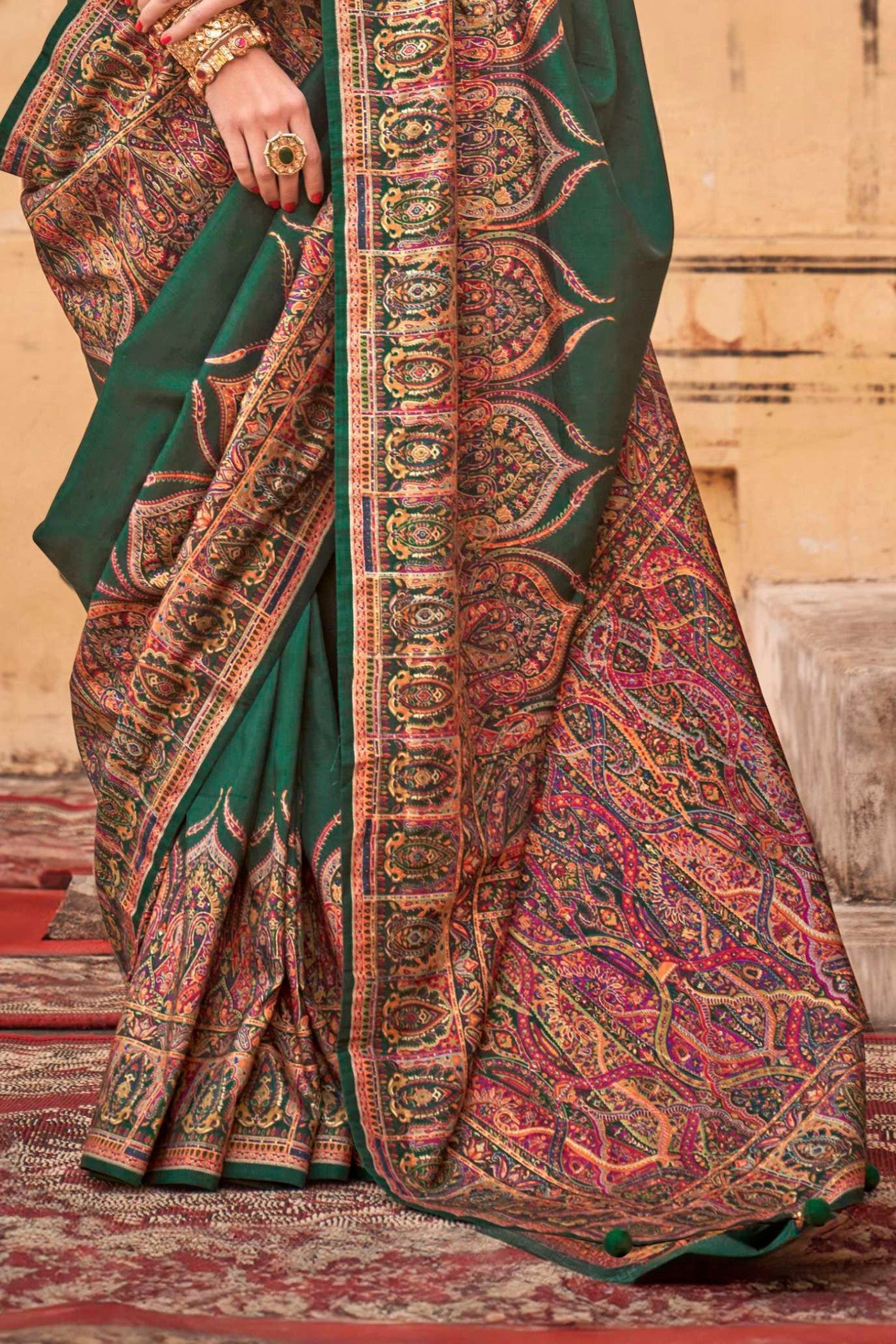 Buy MySilkLove Rifle Green Printed Jamawar Saree Online