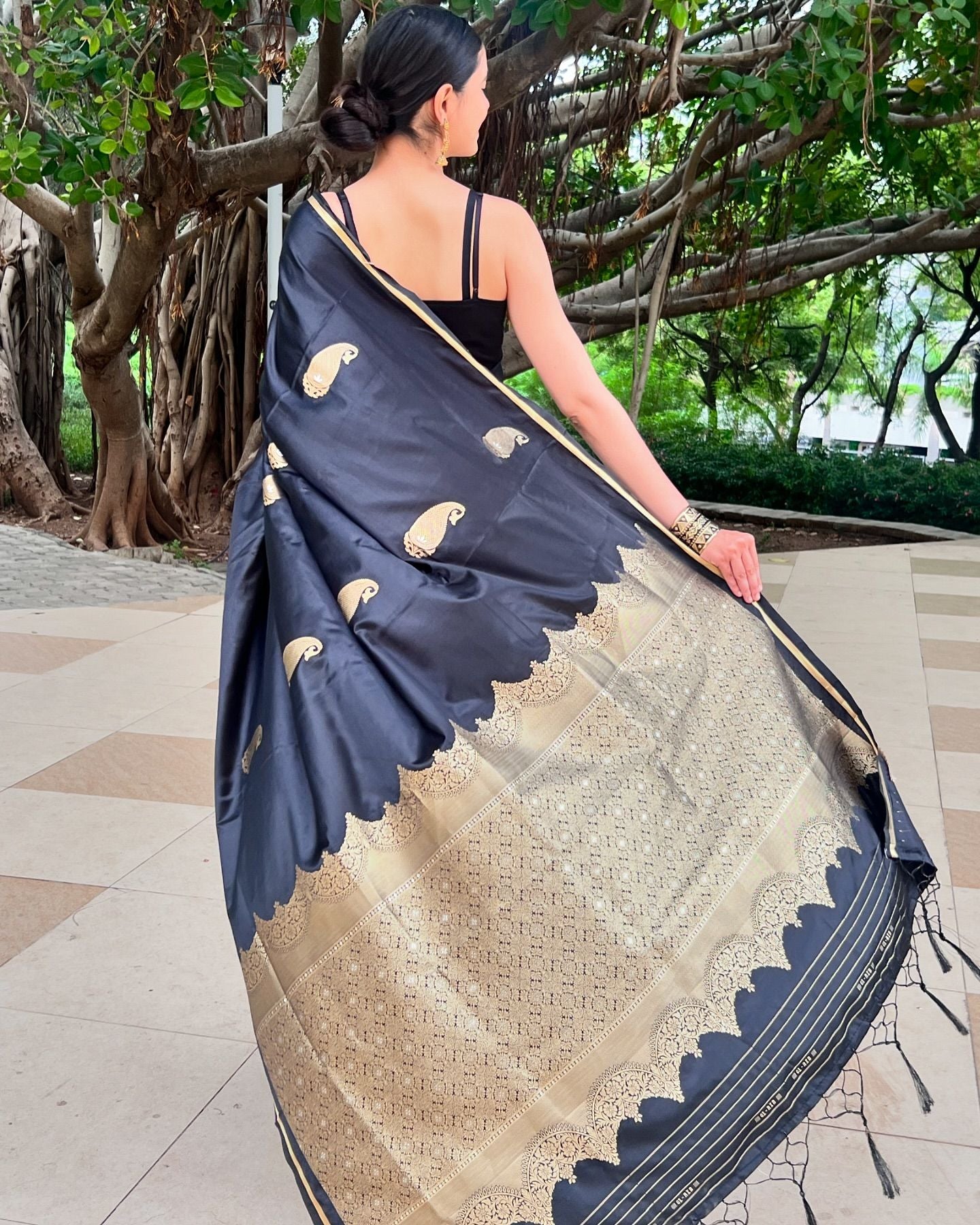 Buy MySilkLove Onyx Black Banarasi Satin Saree Online