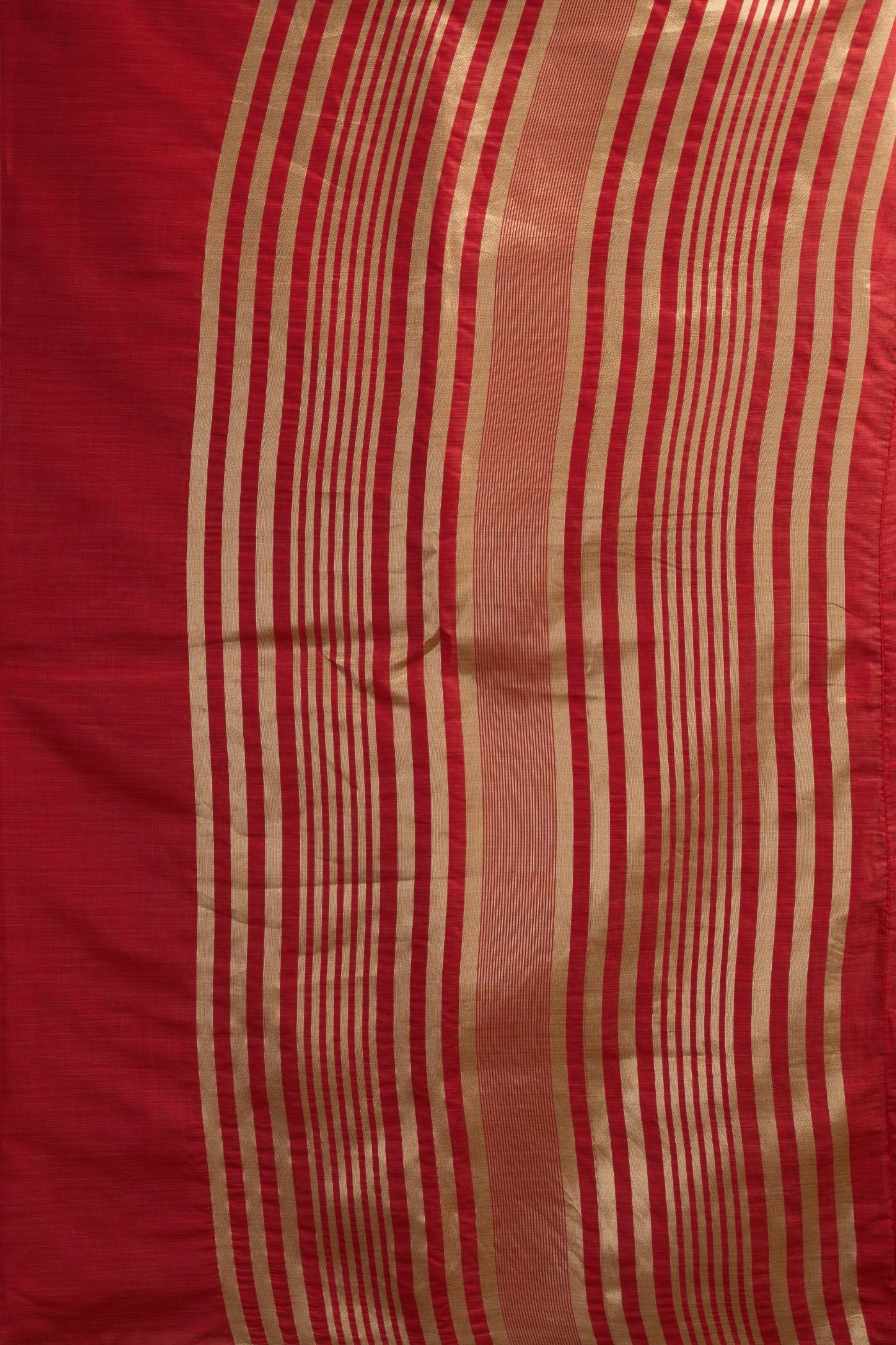 Buy MySilkLove Carmine Red Handloom Cotton Saree Online