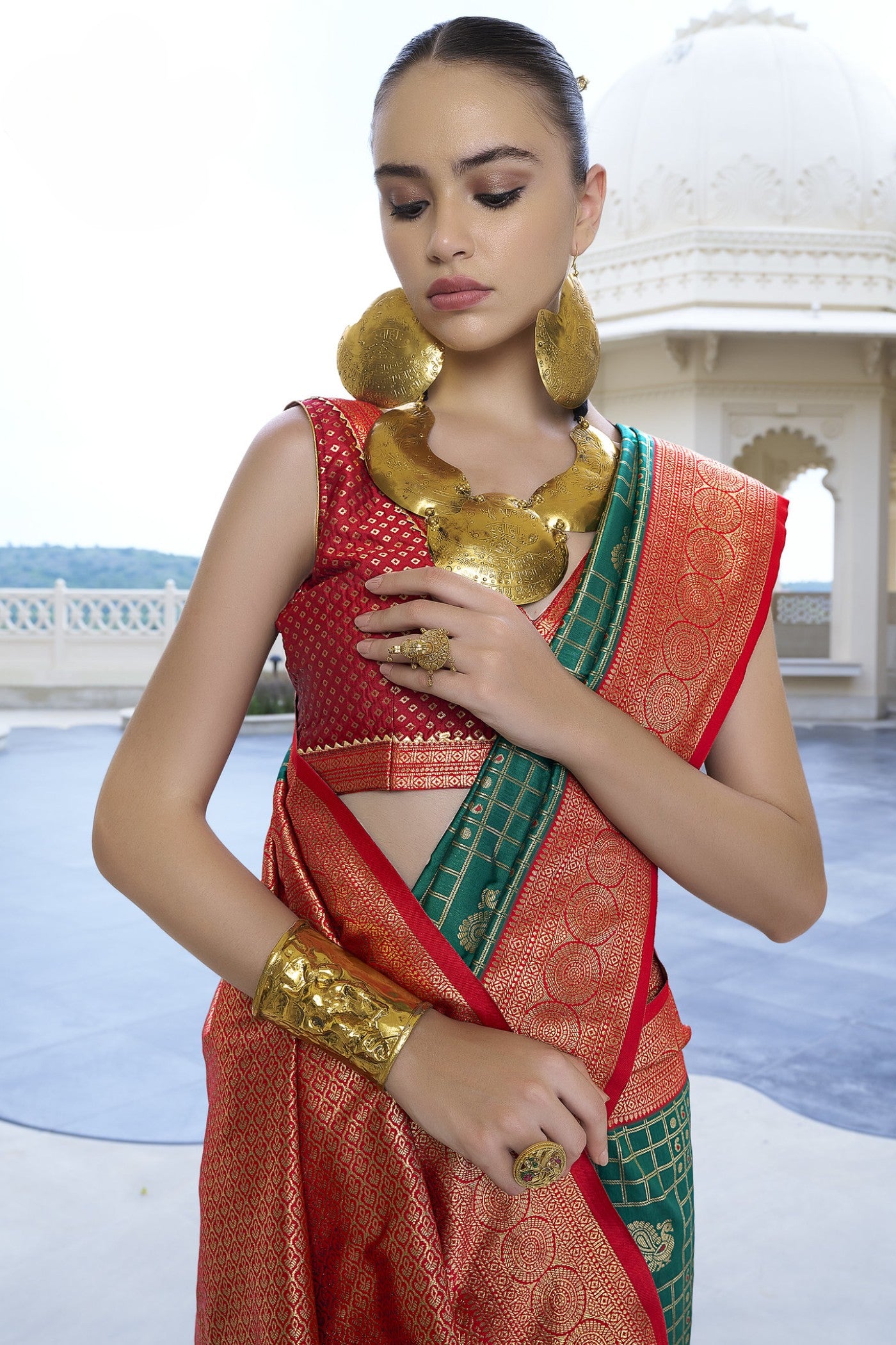 Buy MySilkLove Tom Thumb Green Woven Kanjivaram Saree Online