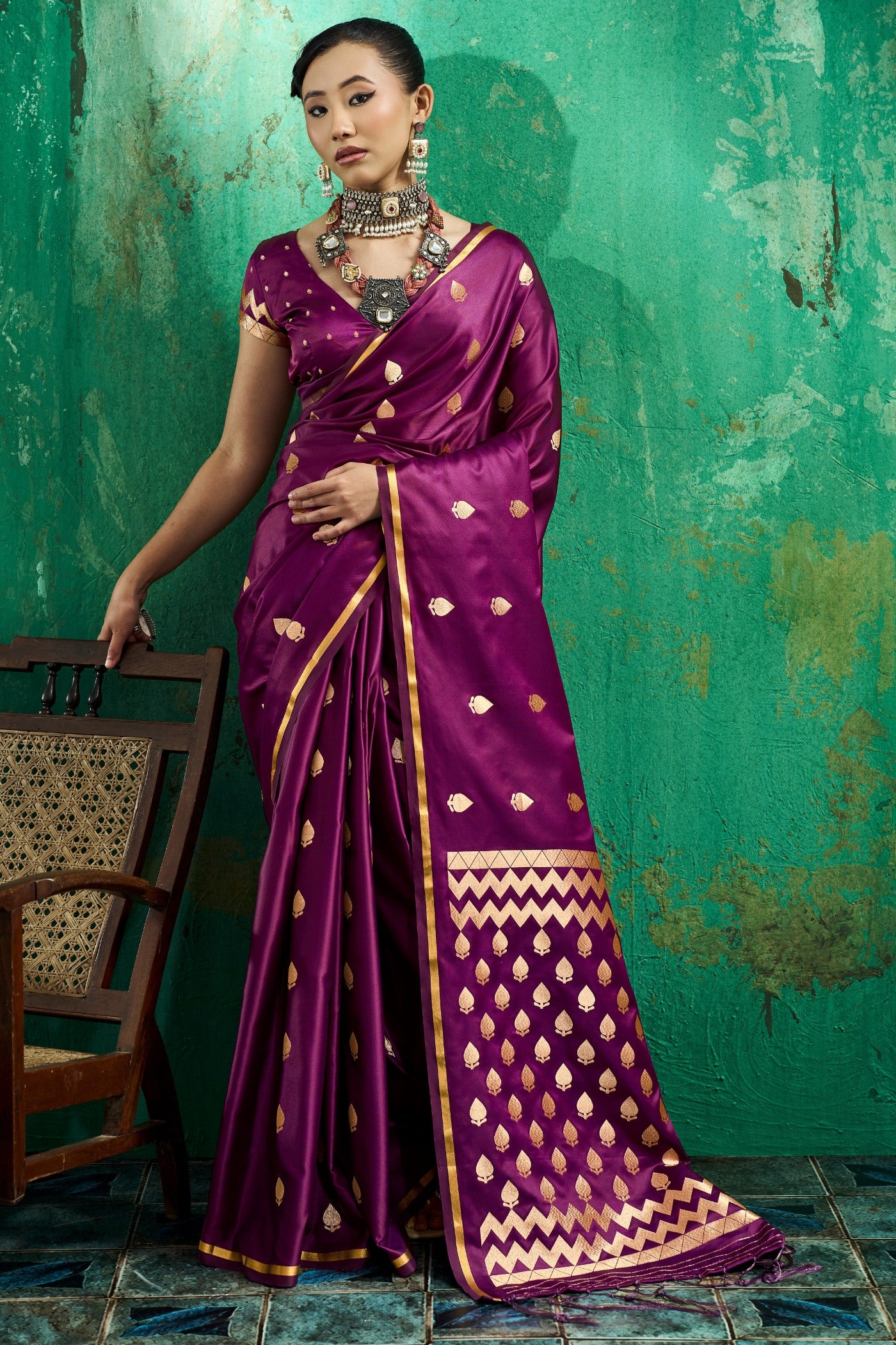 Buy MySilkLove Plum Purple Handloom Satin Silk Saree Online