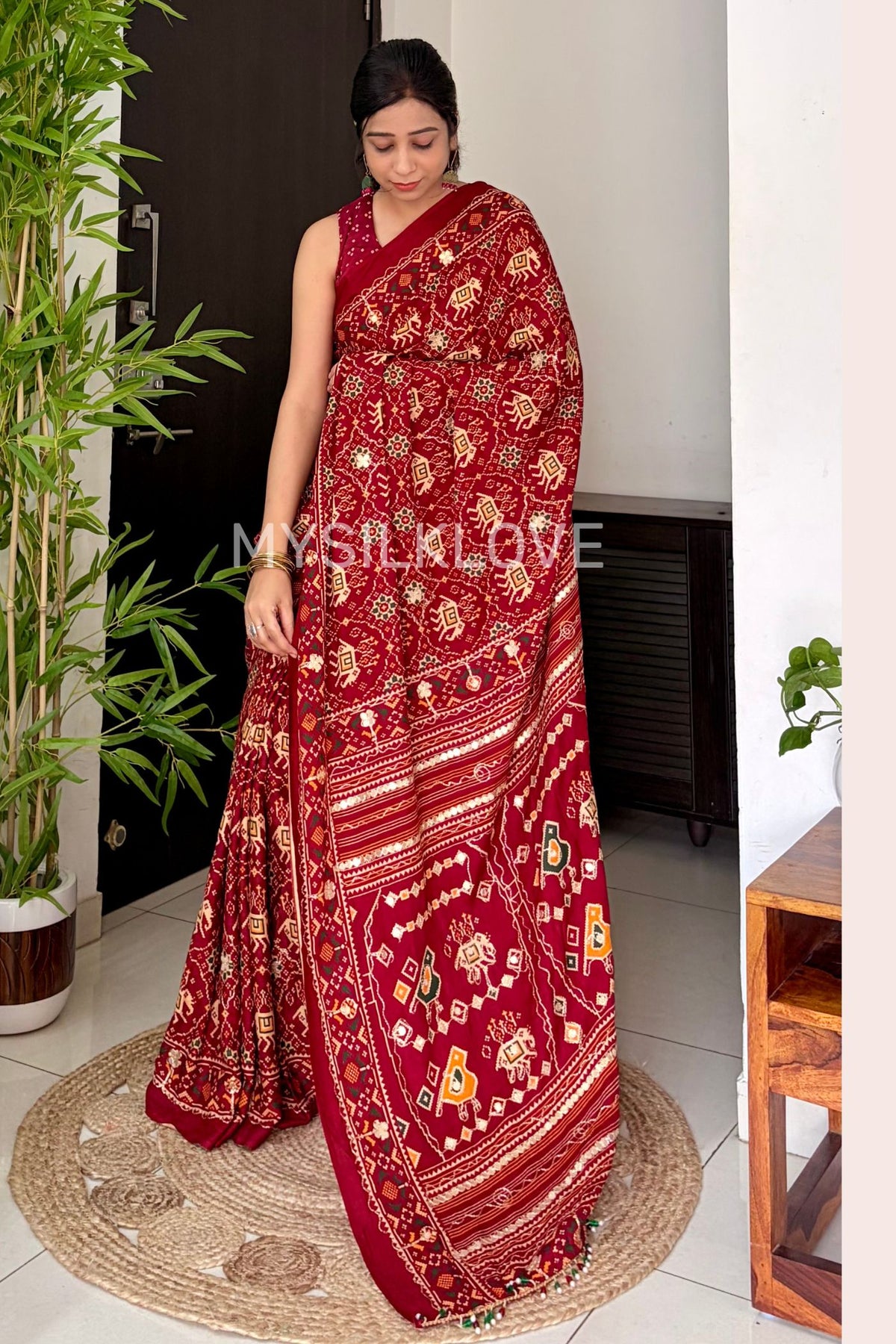 Buy MySilkLove Scarlet Red Patola Embroidery Small Mirror Work Handloom Saree Online