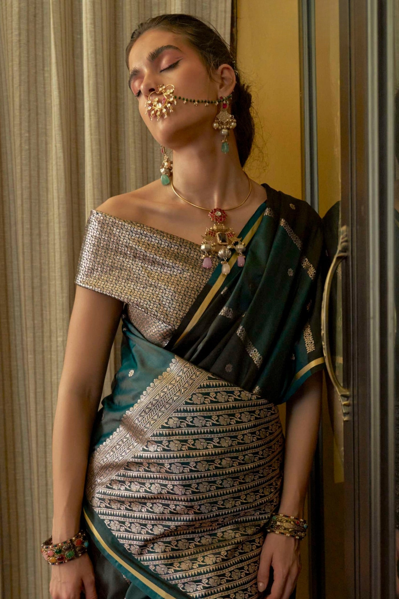 Buy MySilkLove Hunter Green Handloom Rangkat Banarasi Satin Silk Saree Online