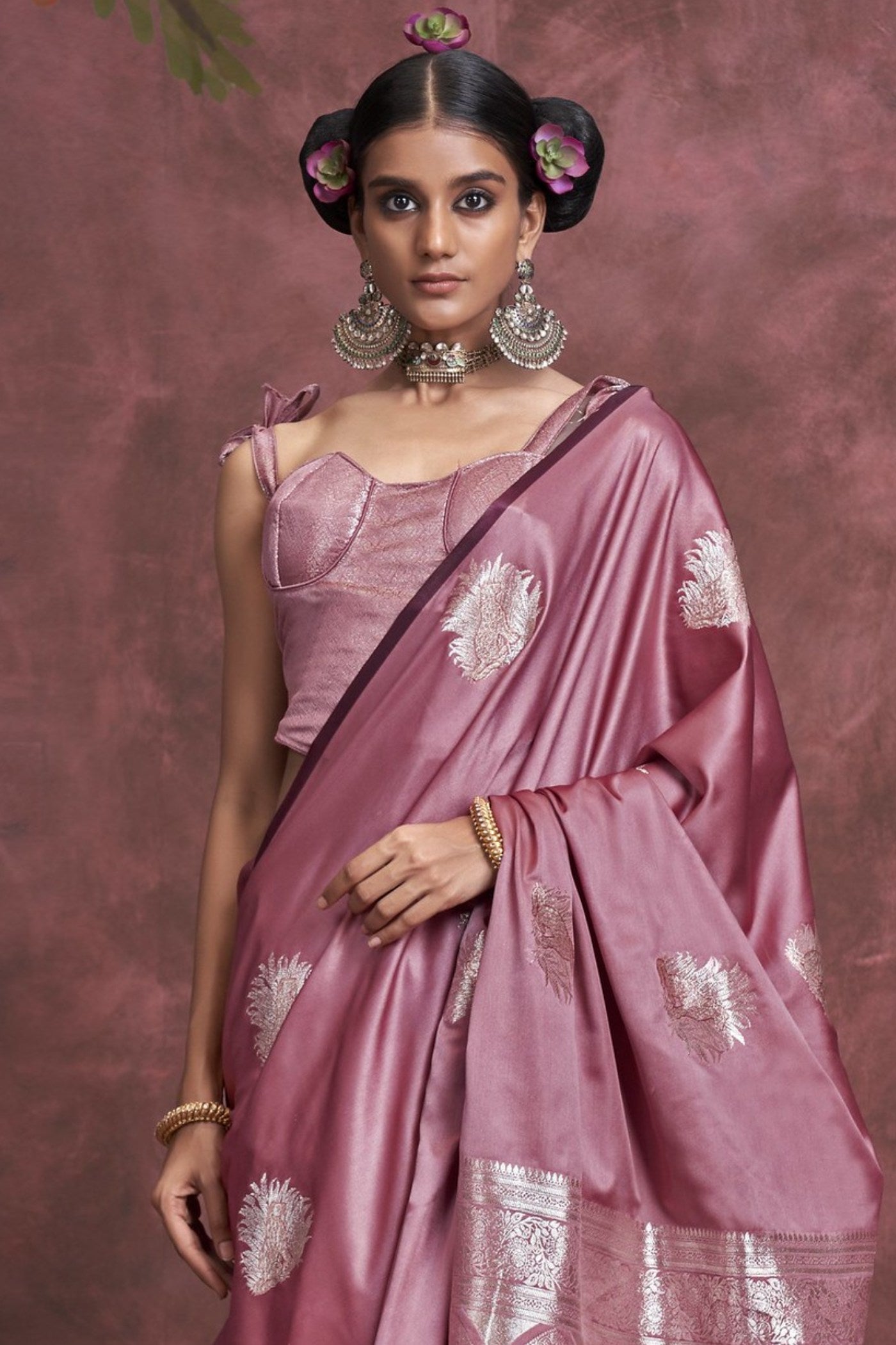 Buy MySilkLove Pearl Pink Handloom Satin Banarasi Saree Online