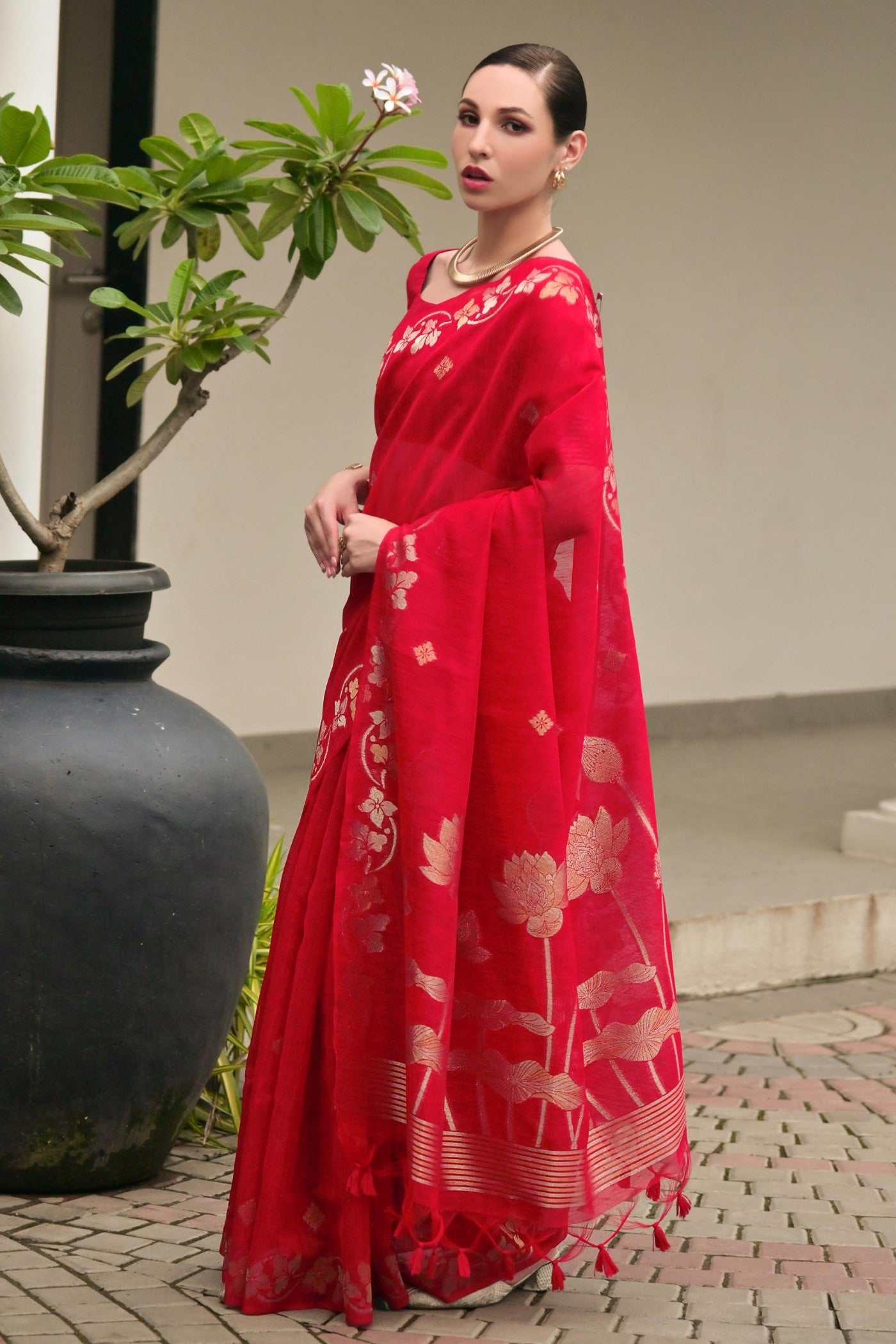 Buy MySilkLove Wine Red Floral Linen Silk Saree Online