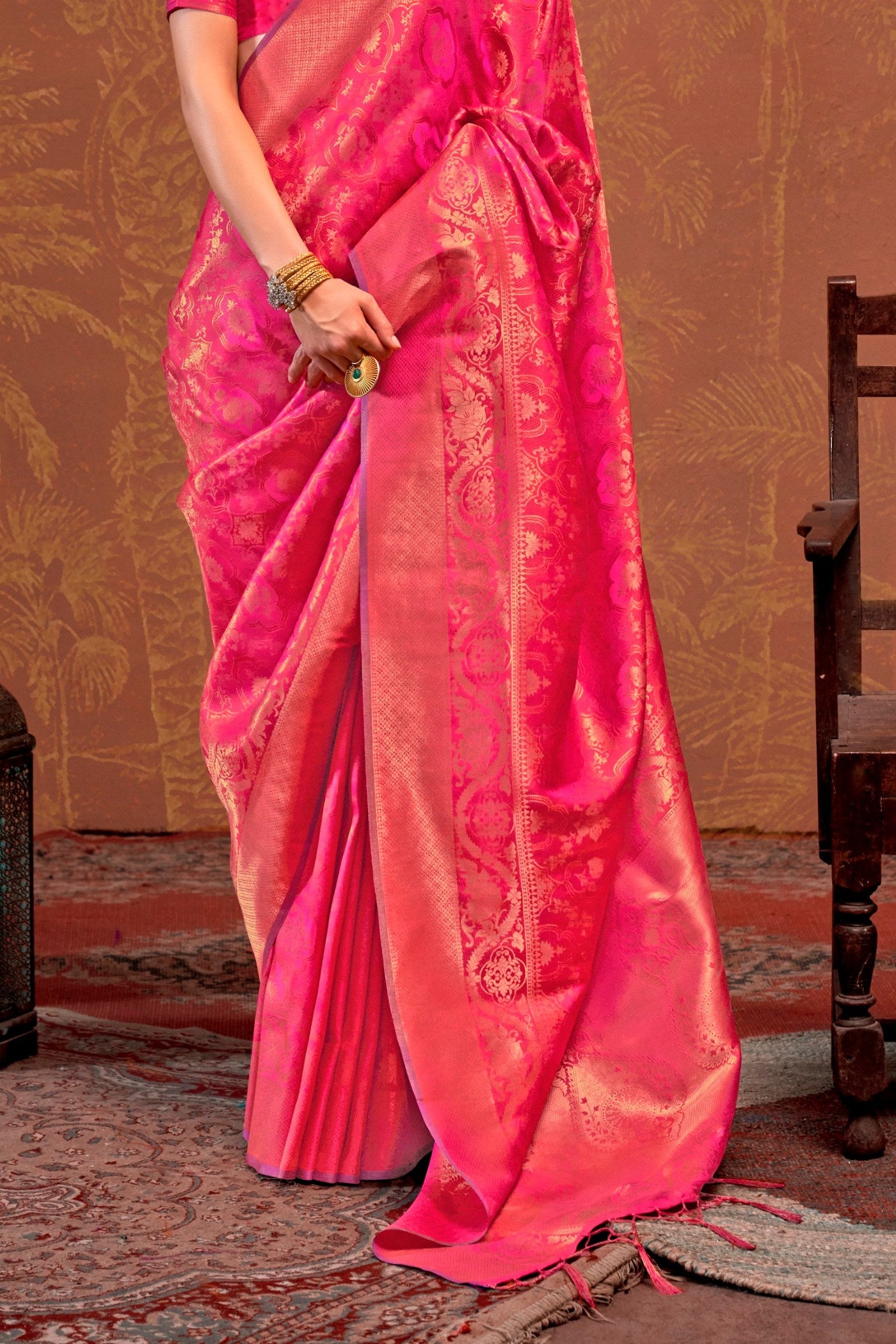 Buy MySilkLove Mandy Pink Kanjivaram Handloom Saree Online