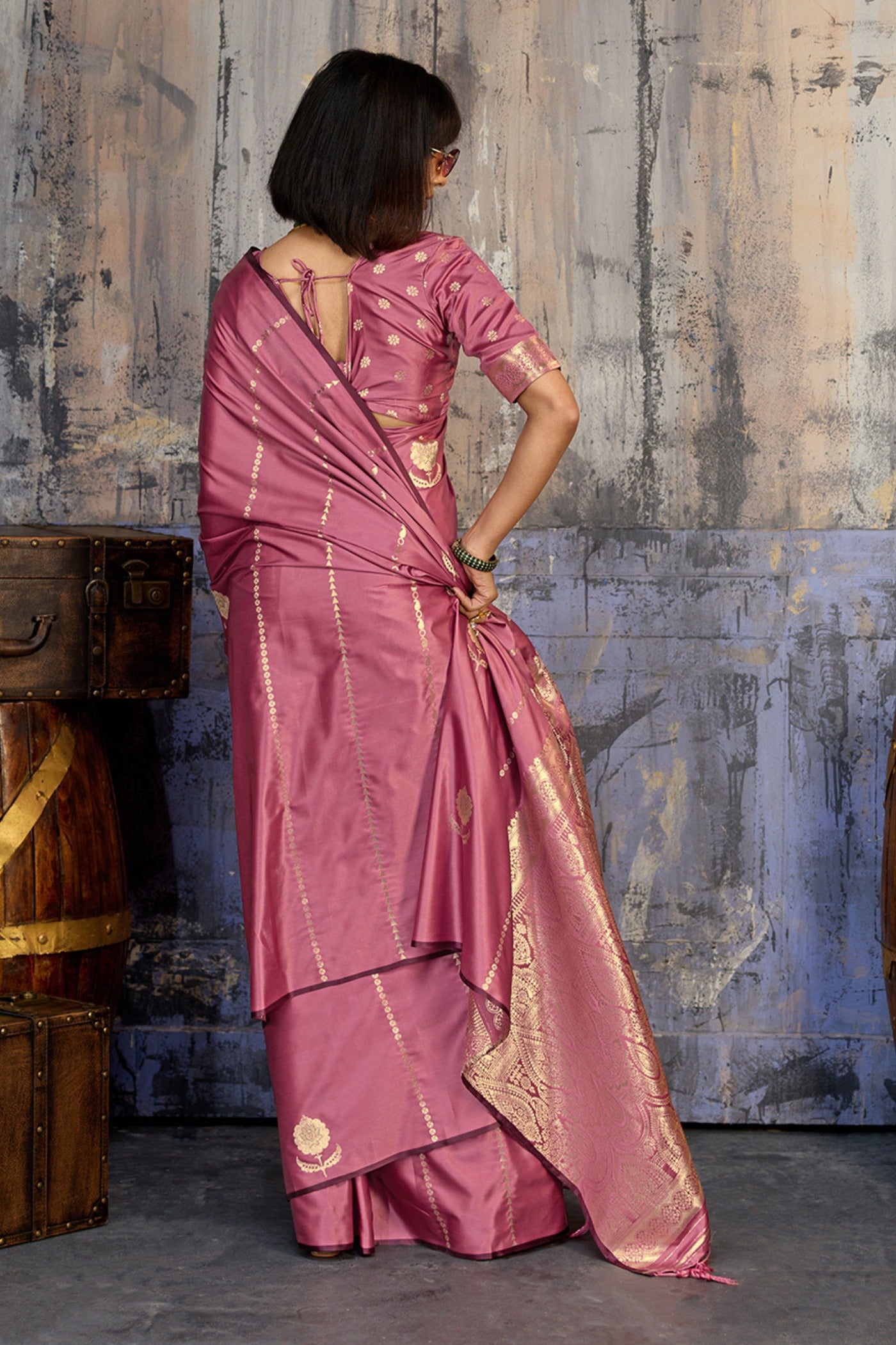 Buy MySilkLove Bubblegum Pink Handloom Satin Silk Saree Online