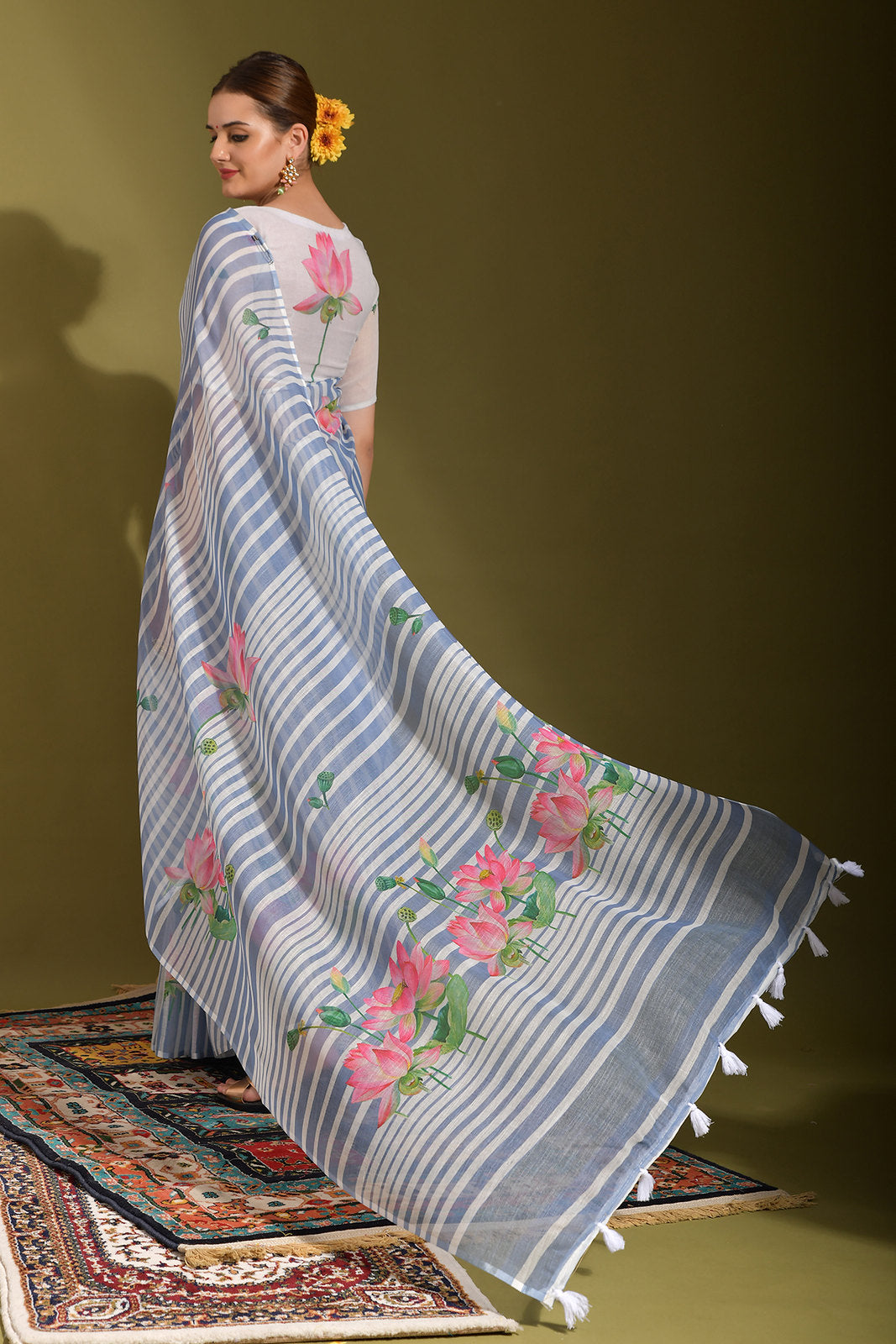 Buy MySilkLove Shadow Blue and Grey Digital Printed Linen Saree Online