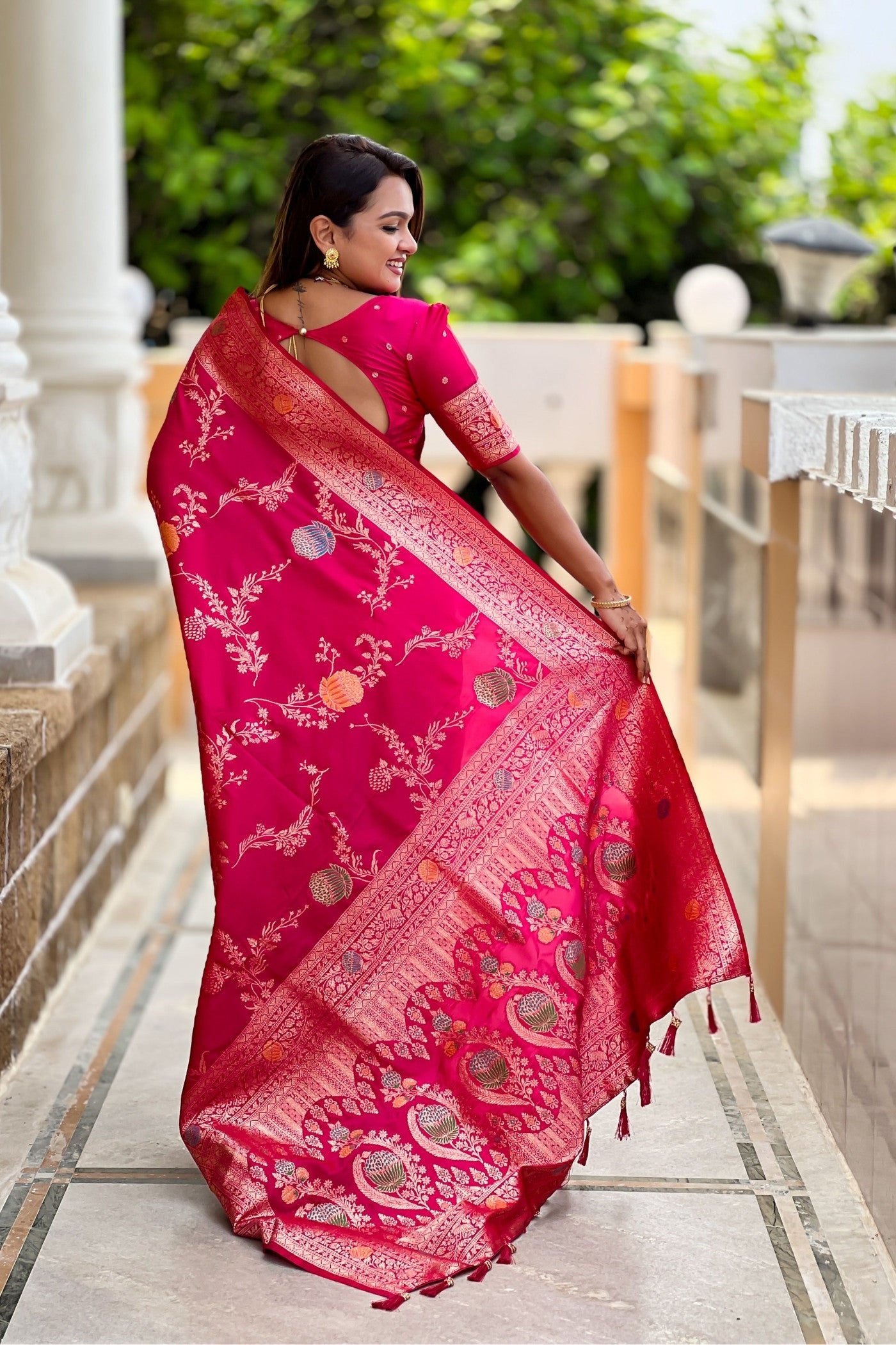 Buy MySilkLove Jam Pink Woven Banarasi Saree Online