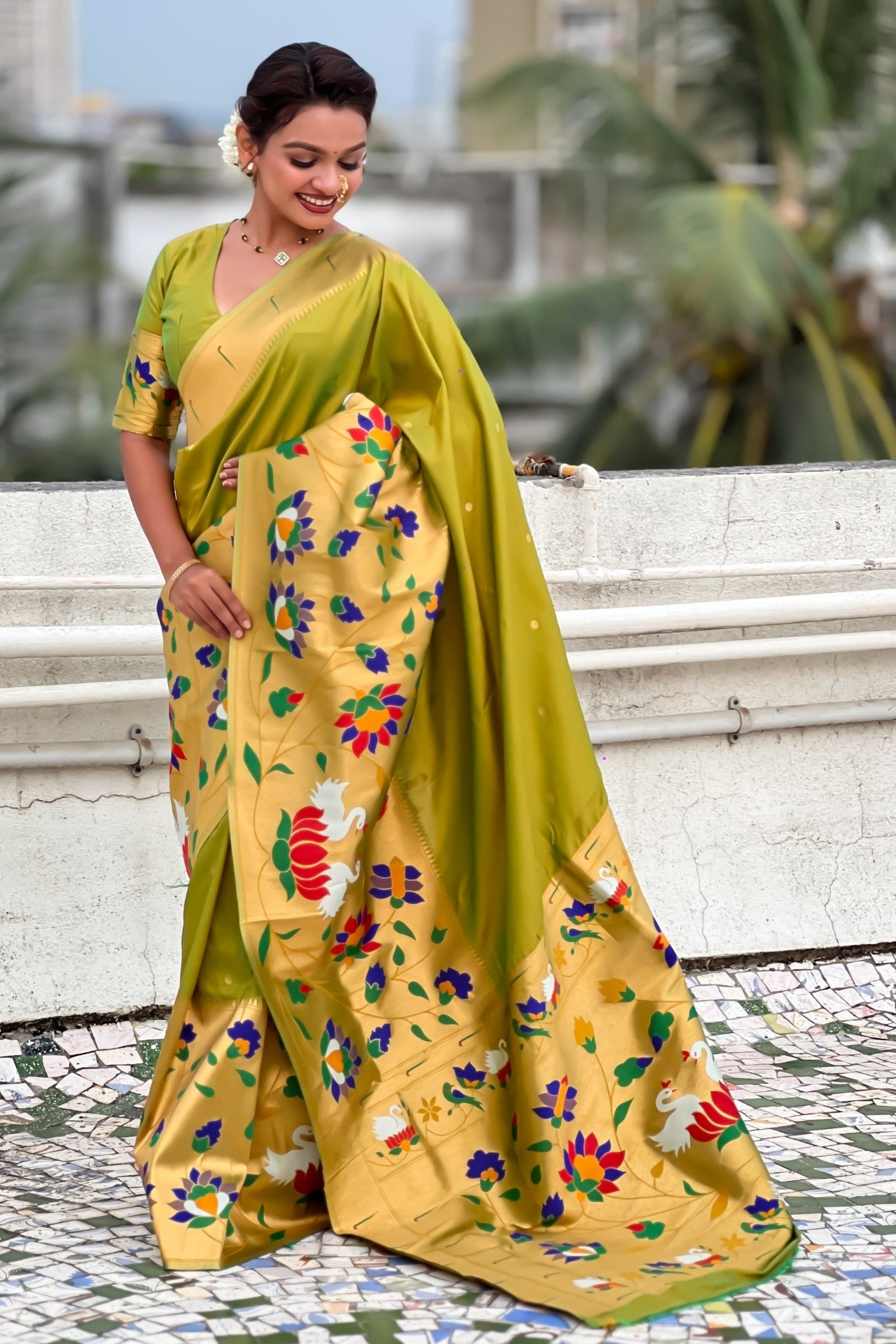 MySilkLove Kelly Green Woven Paithani Saree