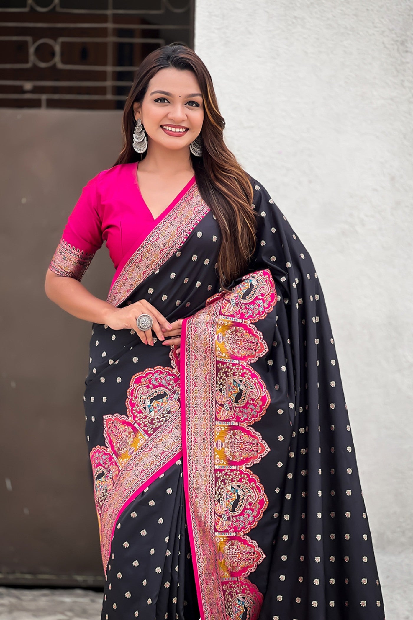 Buy MySilkLove Pitch Black Woven Banarasi Saree Online