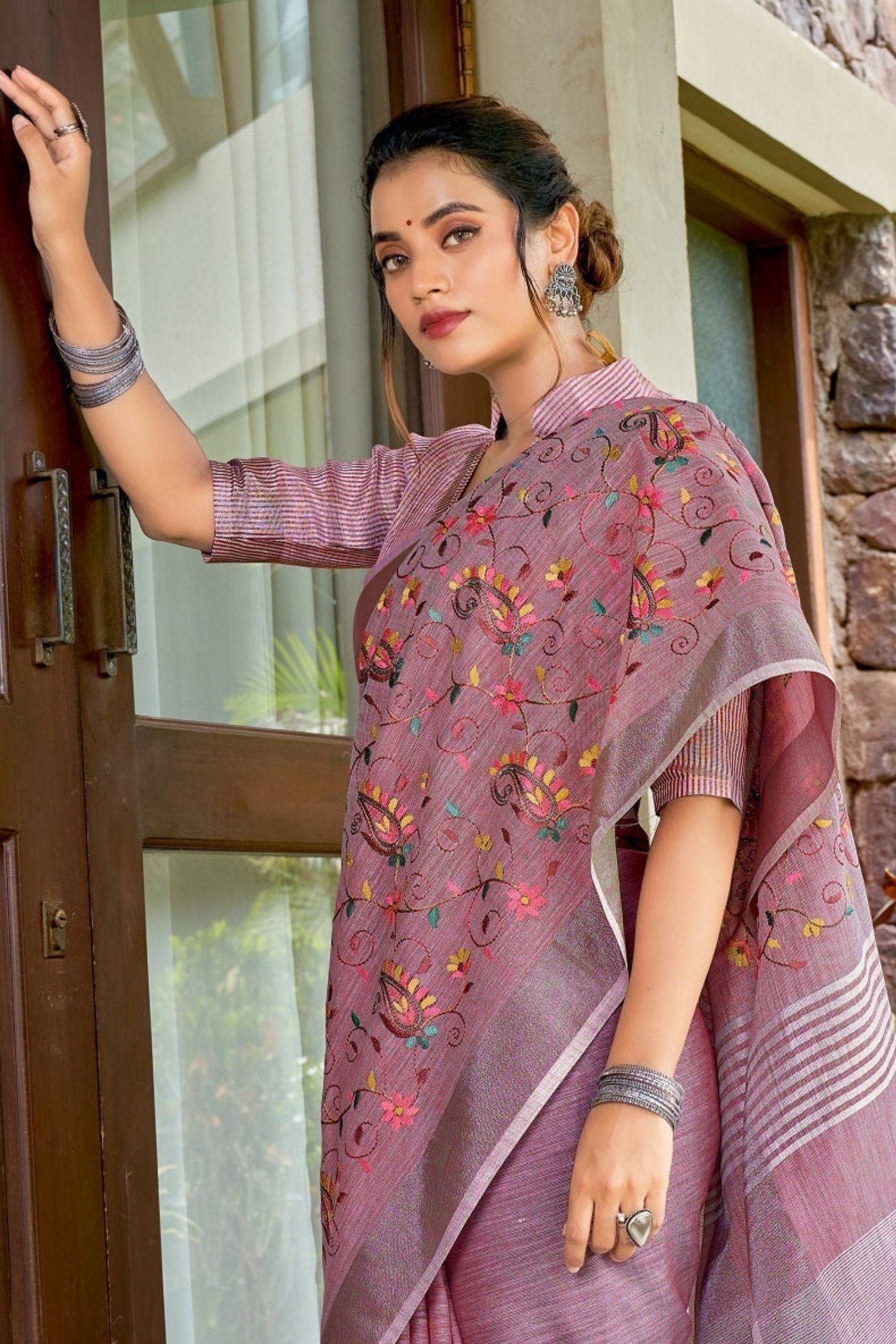 Buy MySilkLove Strikemaster Purple Handcrafted Linen Saree Online