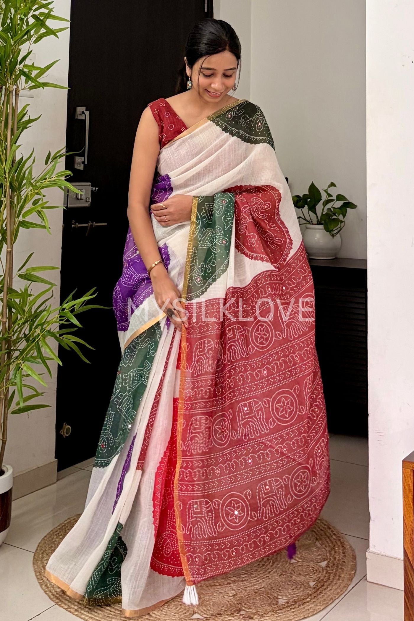 Buy MySilkLove Multicolor White Linen Bandhani Saree with Mirror Work Online
