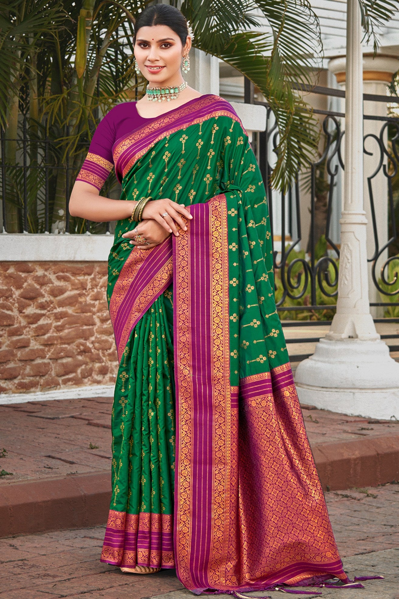 Buy MySilkLove County Green and Purple Woven Banarasi Saree Online