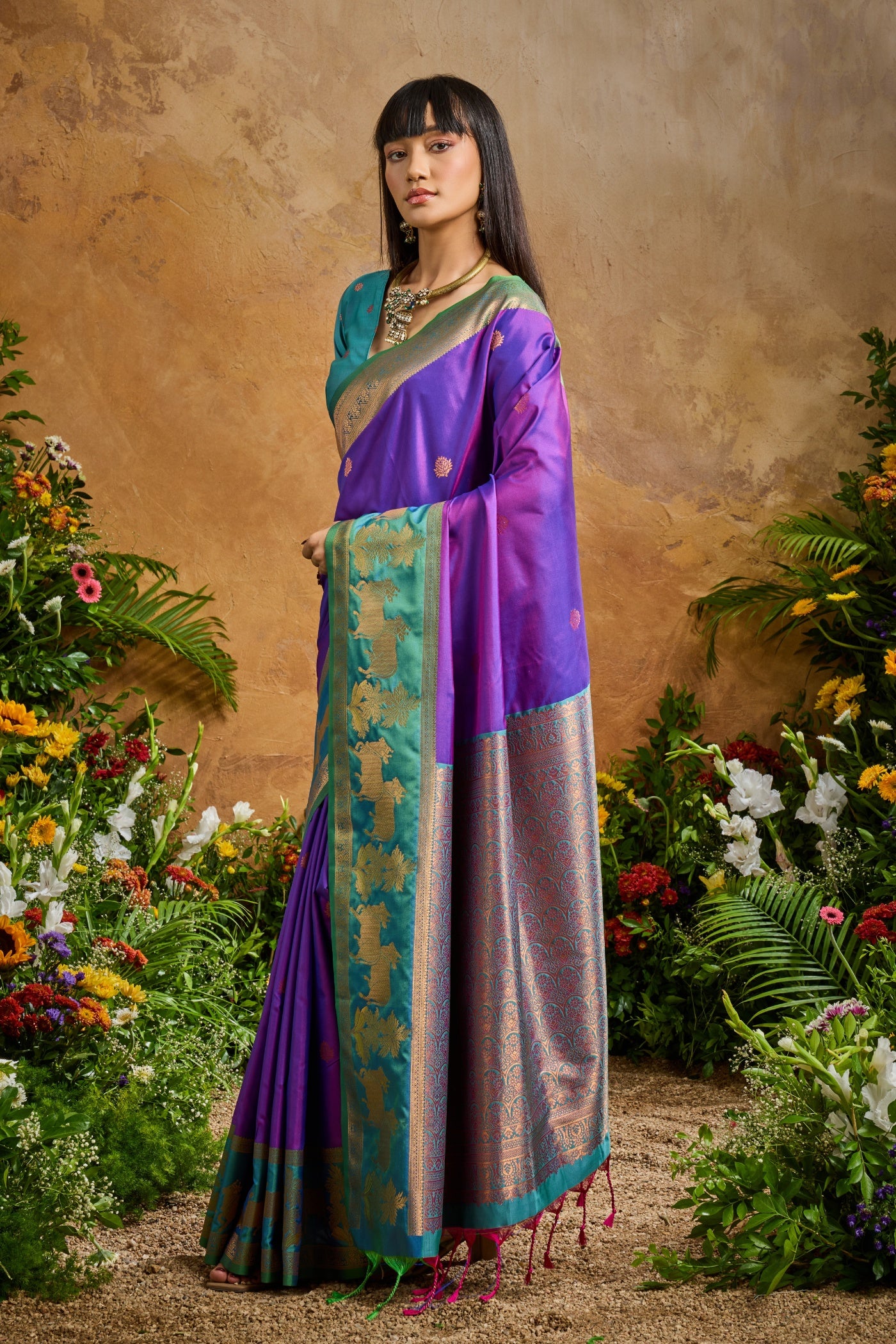 Buy MySilkLove Fuchsia Purple Banarasi Handloom Pichwai Saree Online