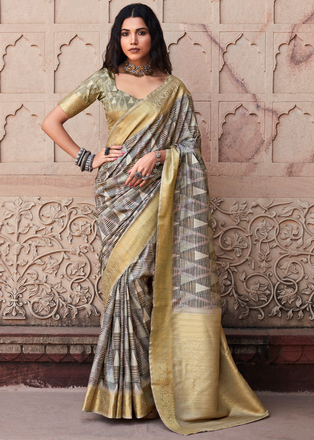 Buy MySilkLove Hurricane Grey Handloom Banarasi Silk Saree Online