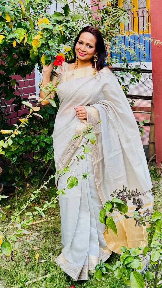 Buy MySilkLove Dusty Grey Woven Maheshwari Saree Online