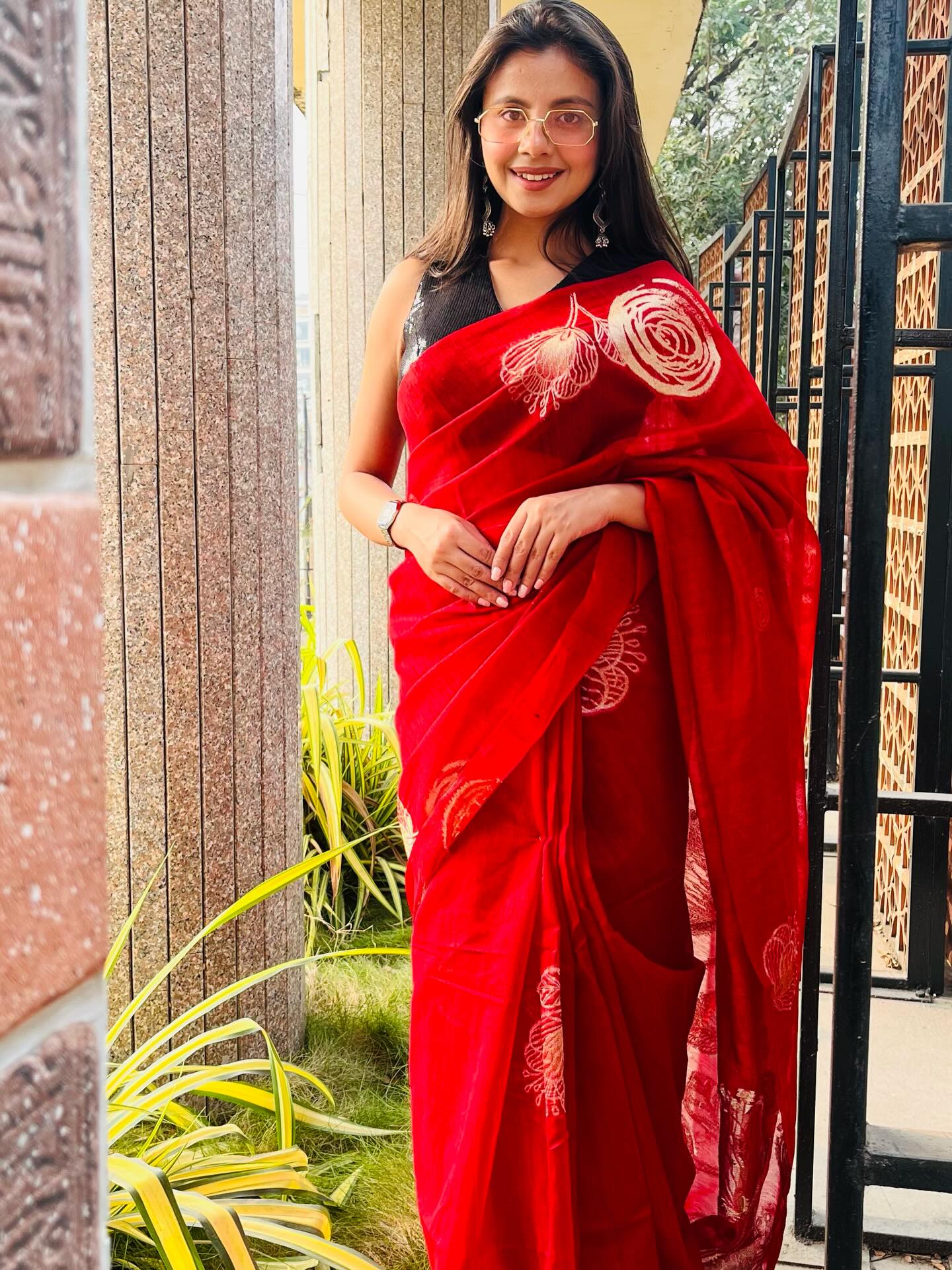 Buy MySilkLove Ruby Red Munga Handloom Cotton Saree Online