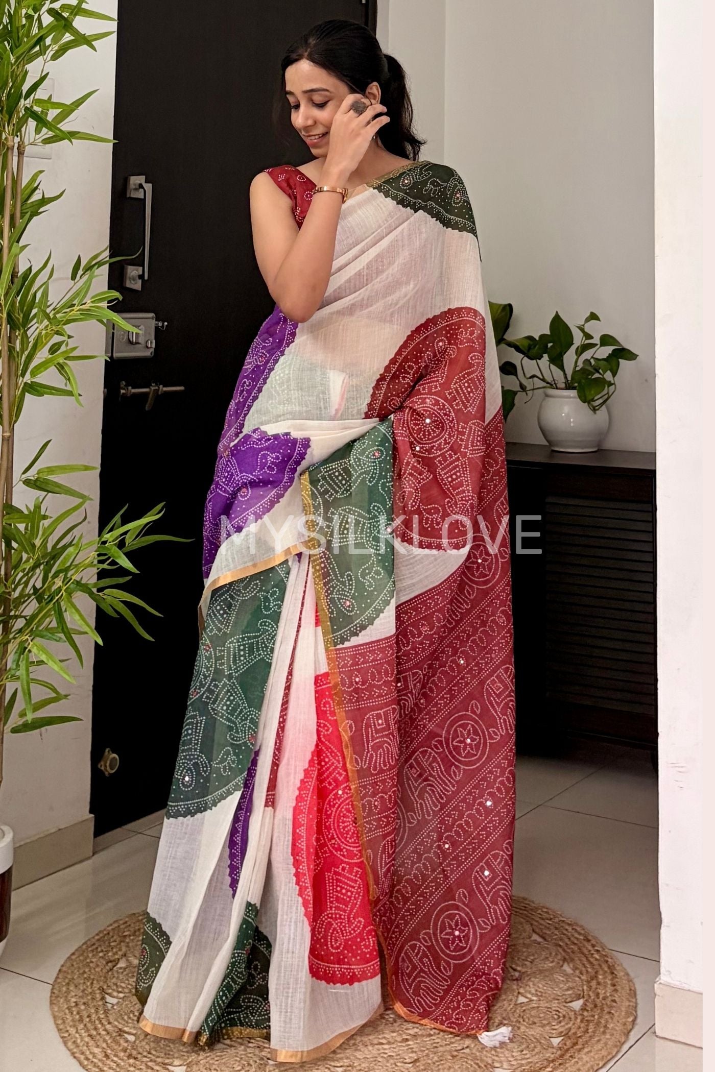 Buy MySilkLove Multicolor White Linen Bandhani Saree with Mirror Work Online