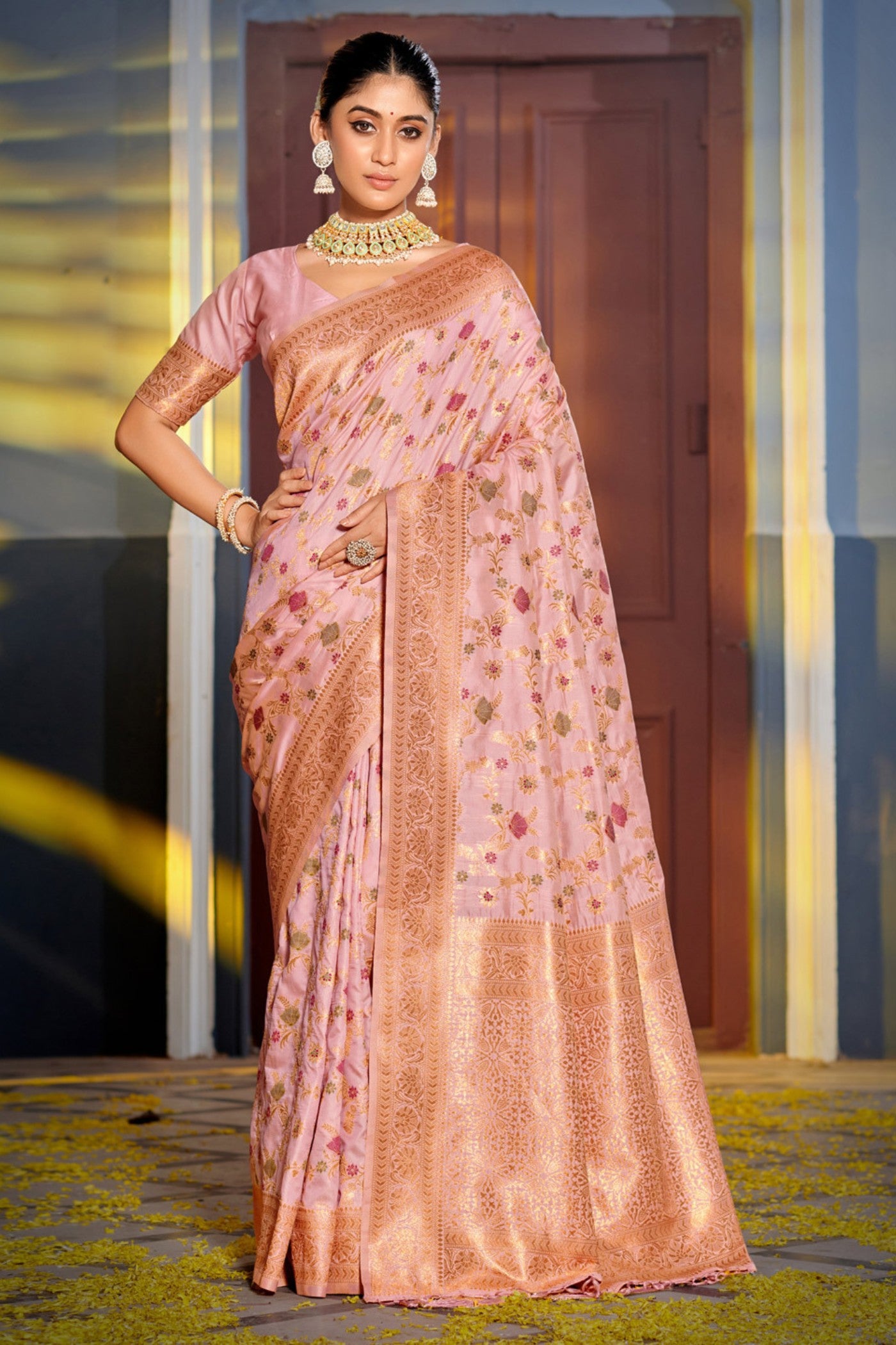Buy MySilkLove Beauty Pink Zari Woven Banarasi Saree Online