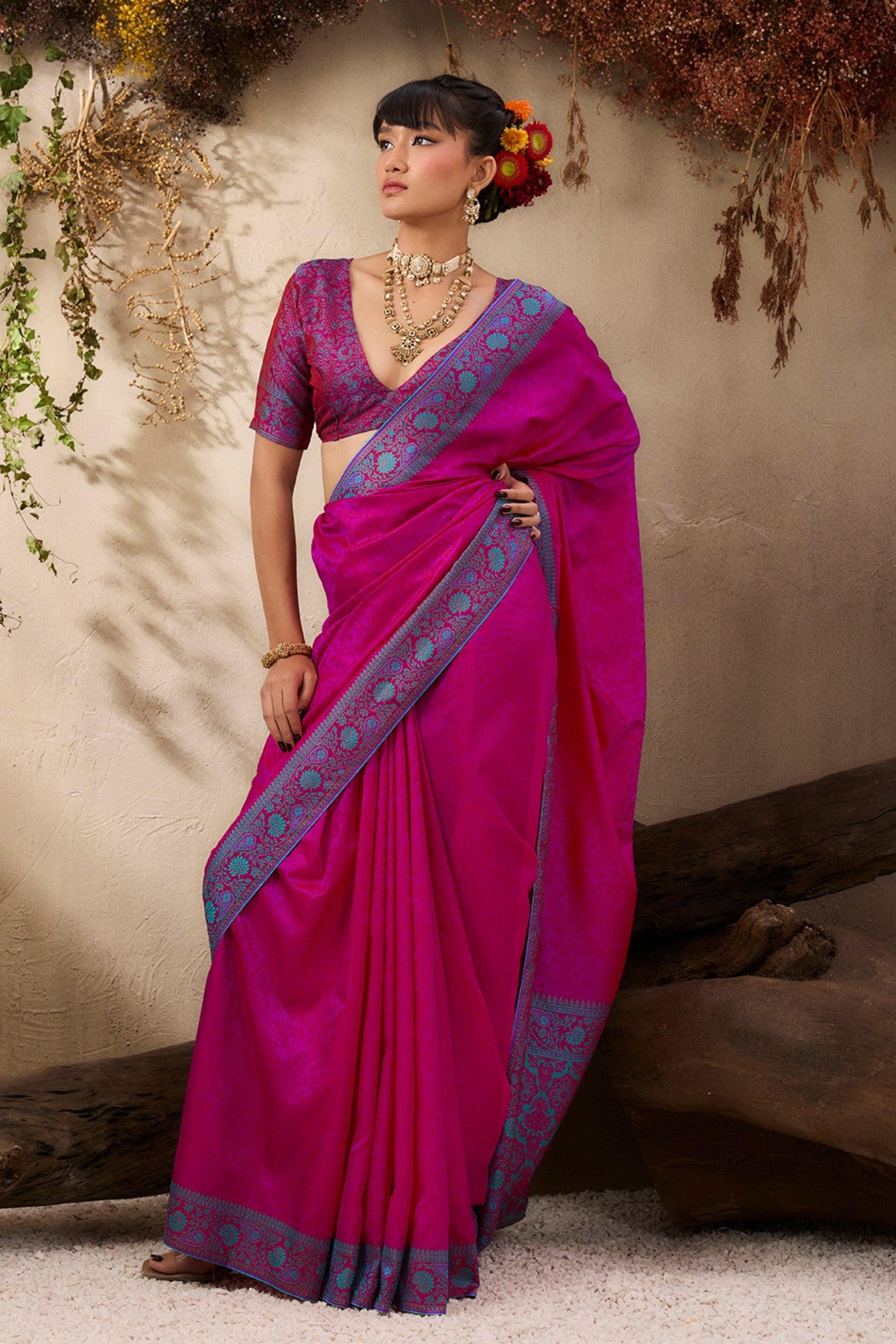 Buy MySilkLove Magenta Pink Woven Tanchoi Kanjivaram Saree Online