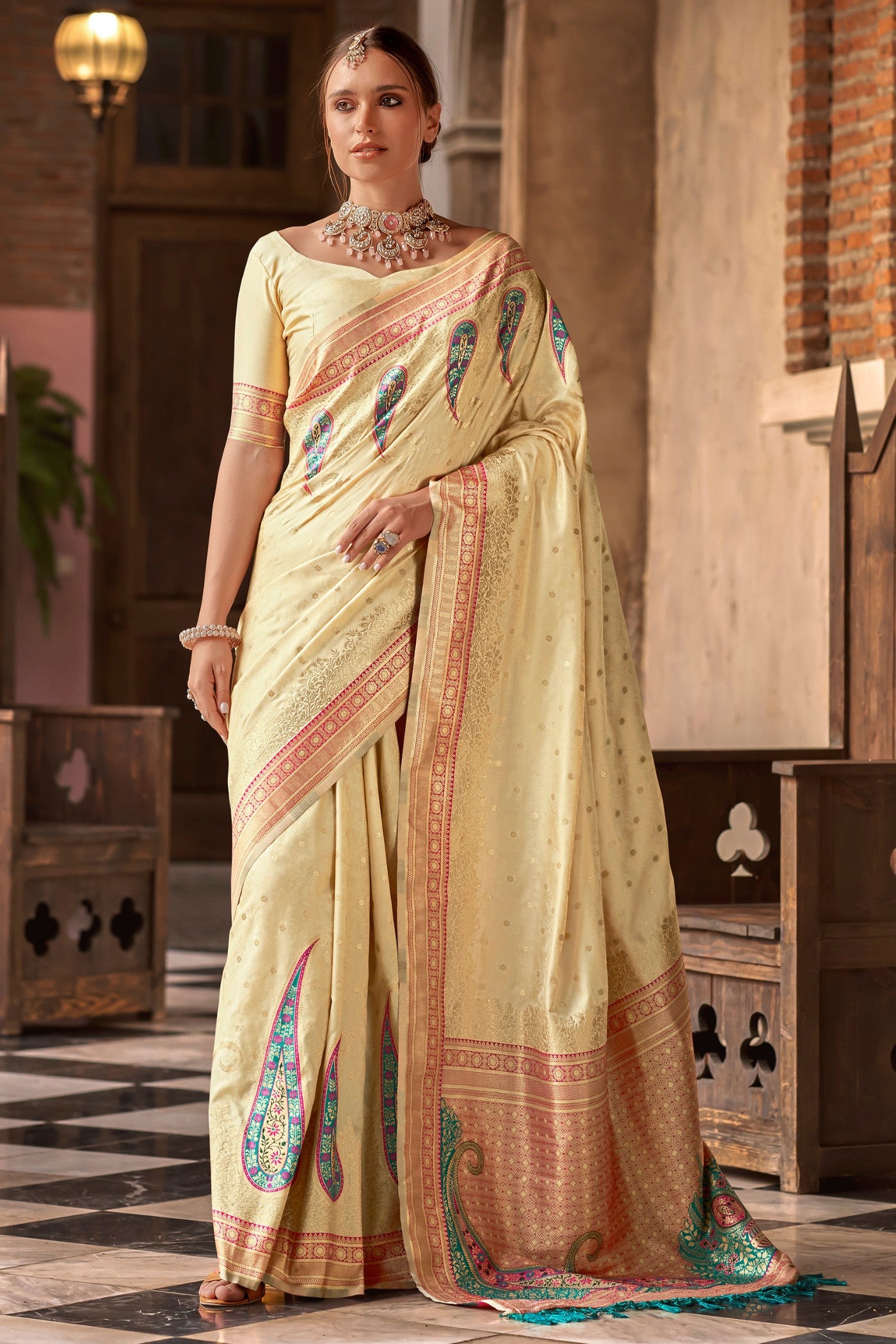 Buy MySilkLove Twine Gold Banarasi Soft Silk Saree Online