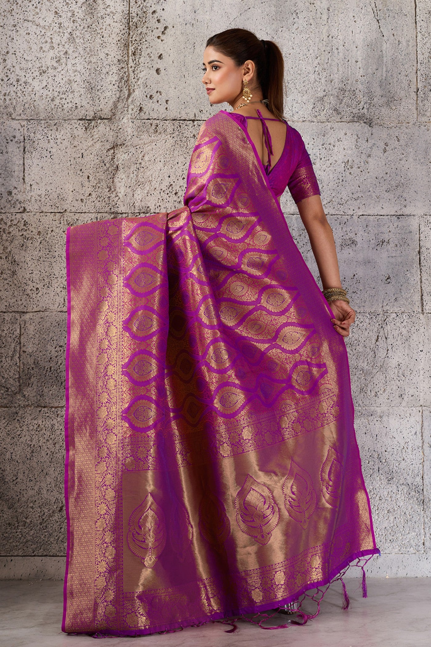 Buy MySilkLove Thistle Purple Woven Kanjivaram Saree Online
