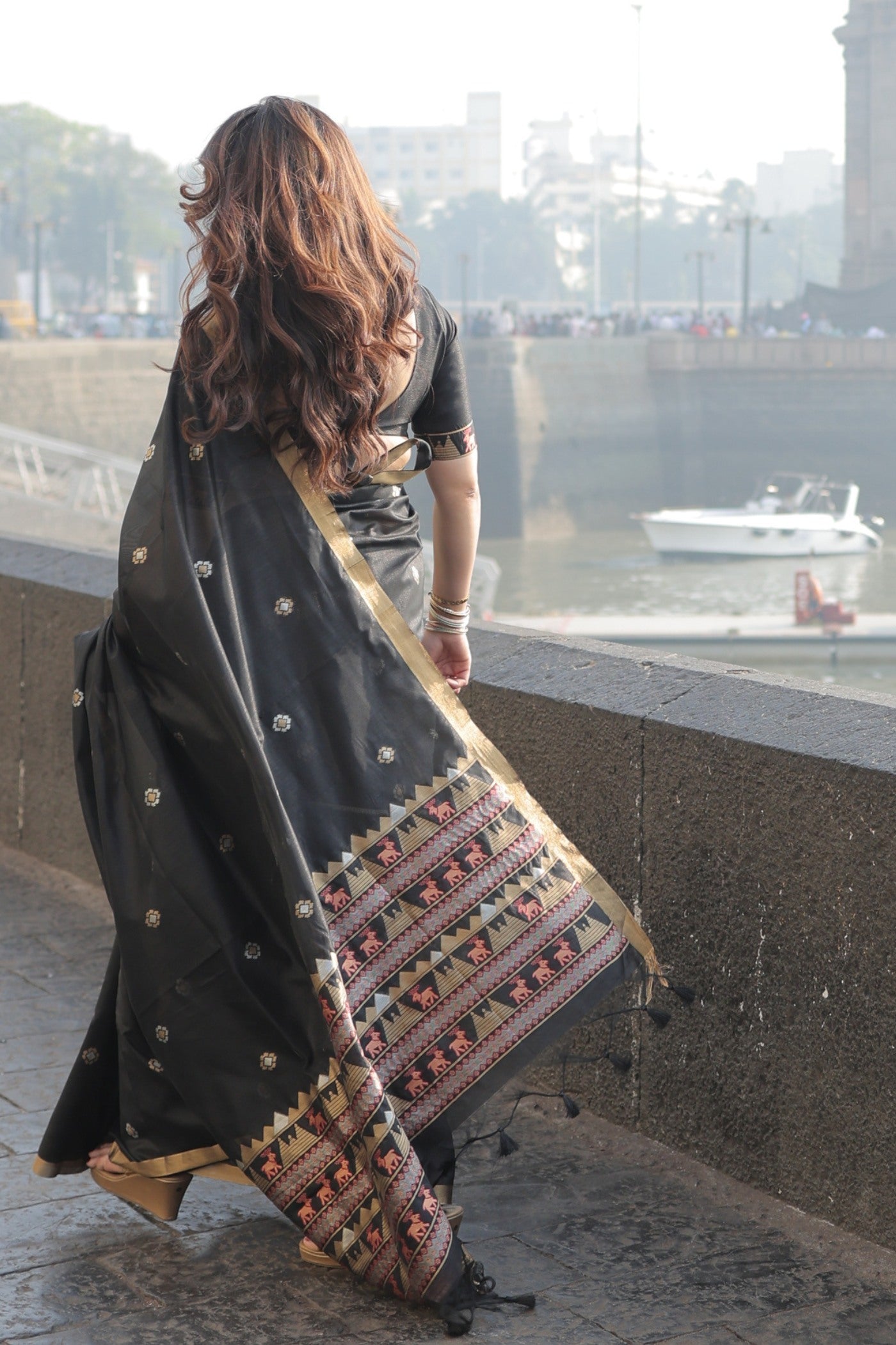 Buy MySilkLove Jade Black Tussar Handloom Silk Saree Online